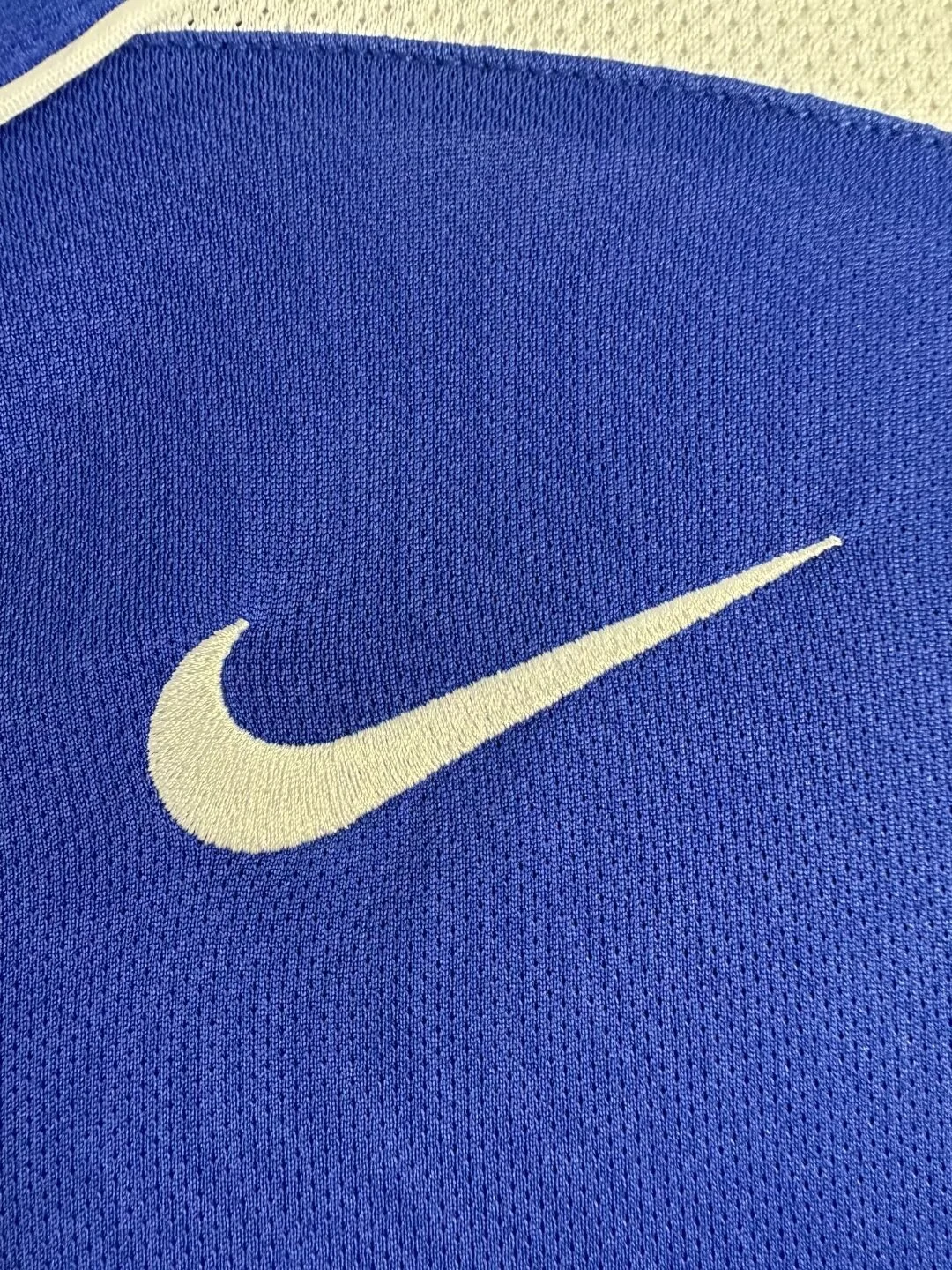 2004 Brazil Away Retro Jersey view 4