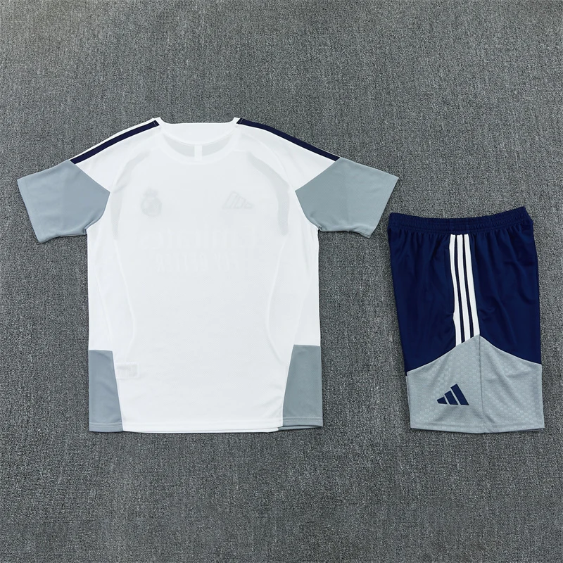 2026-27 Real Madrid White Short-Sleeve Training Jersey view 14