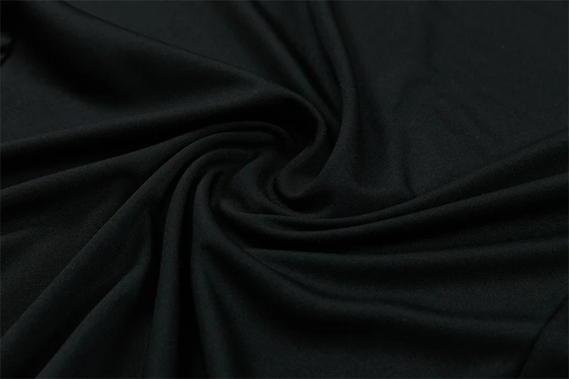 2026-27 Juventus Black Half-Zip Long-Sleeve Training Kit view 3