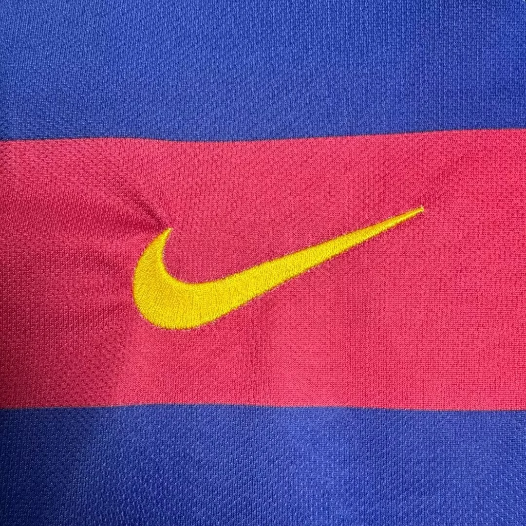 2015-16 Barcelona Home Retro Jersey view 6