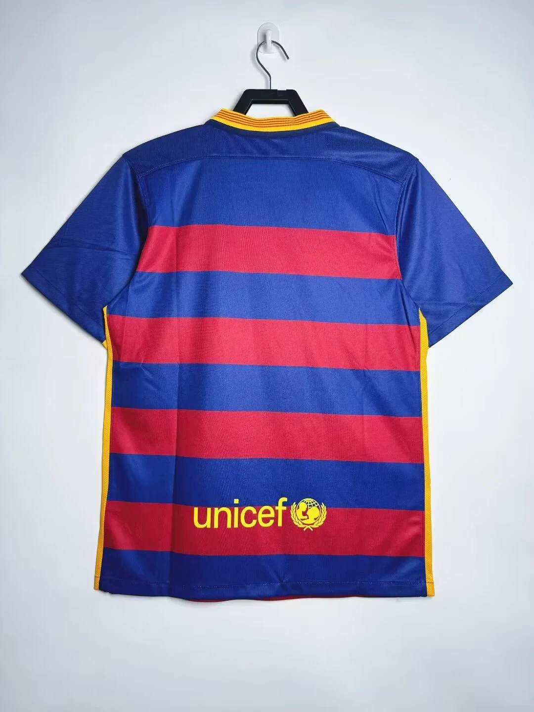 2015-16 Barcelona Home Retro Jersey view 2