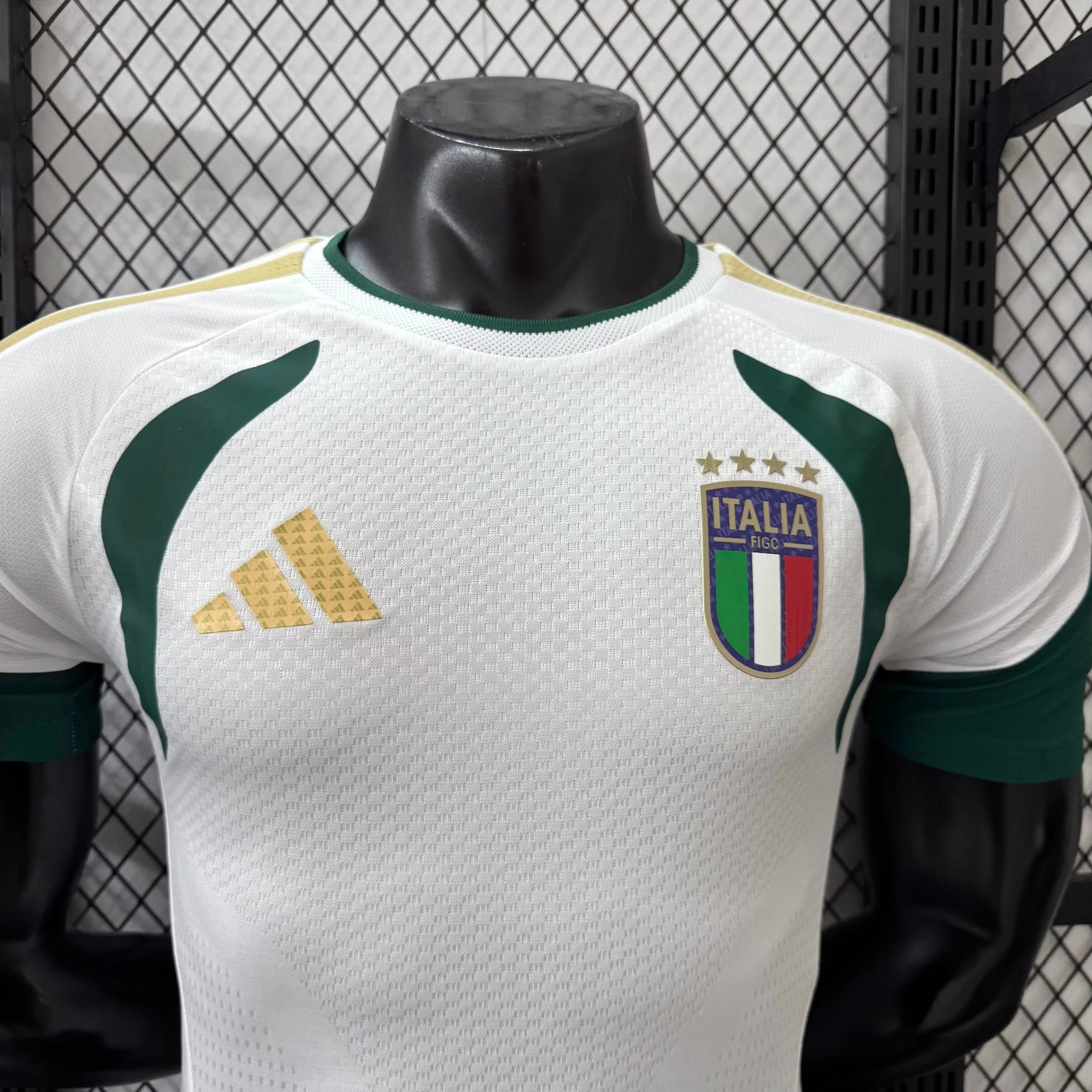 2026-27 Italy Training Jersey – Player Version view 3