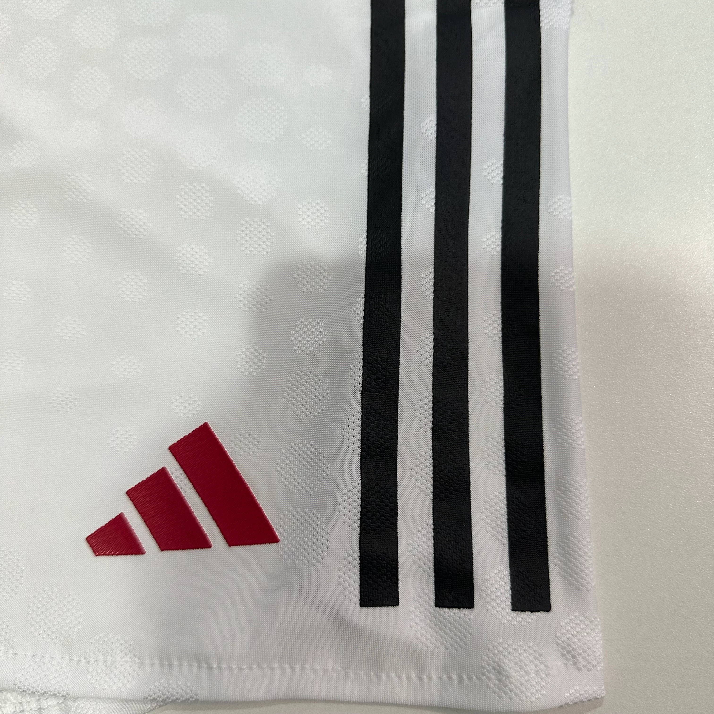2025-26 Manchester United Home Shorts – Authentic view 6
