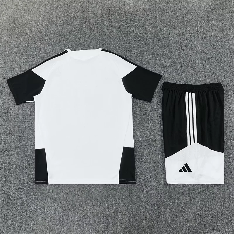 2026-27 Juventus White Short-Sleeve Training Jersey view 14