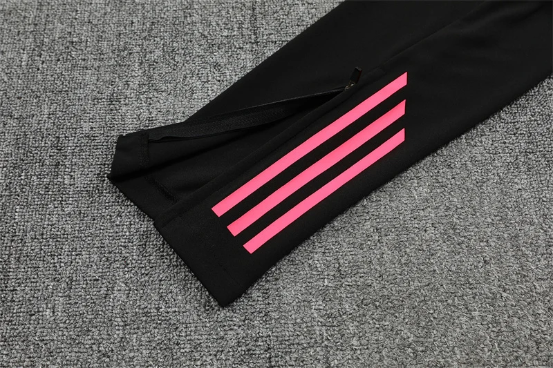 2025-26 Arsenal Black Half-Zip Training Kit view 3