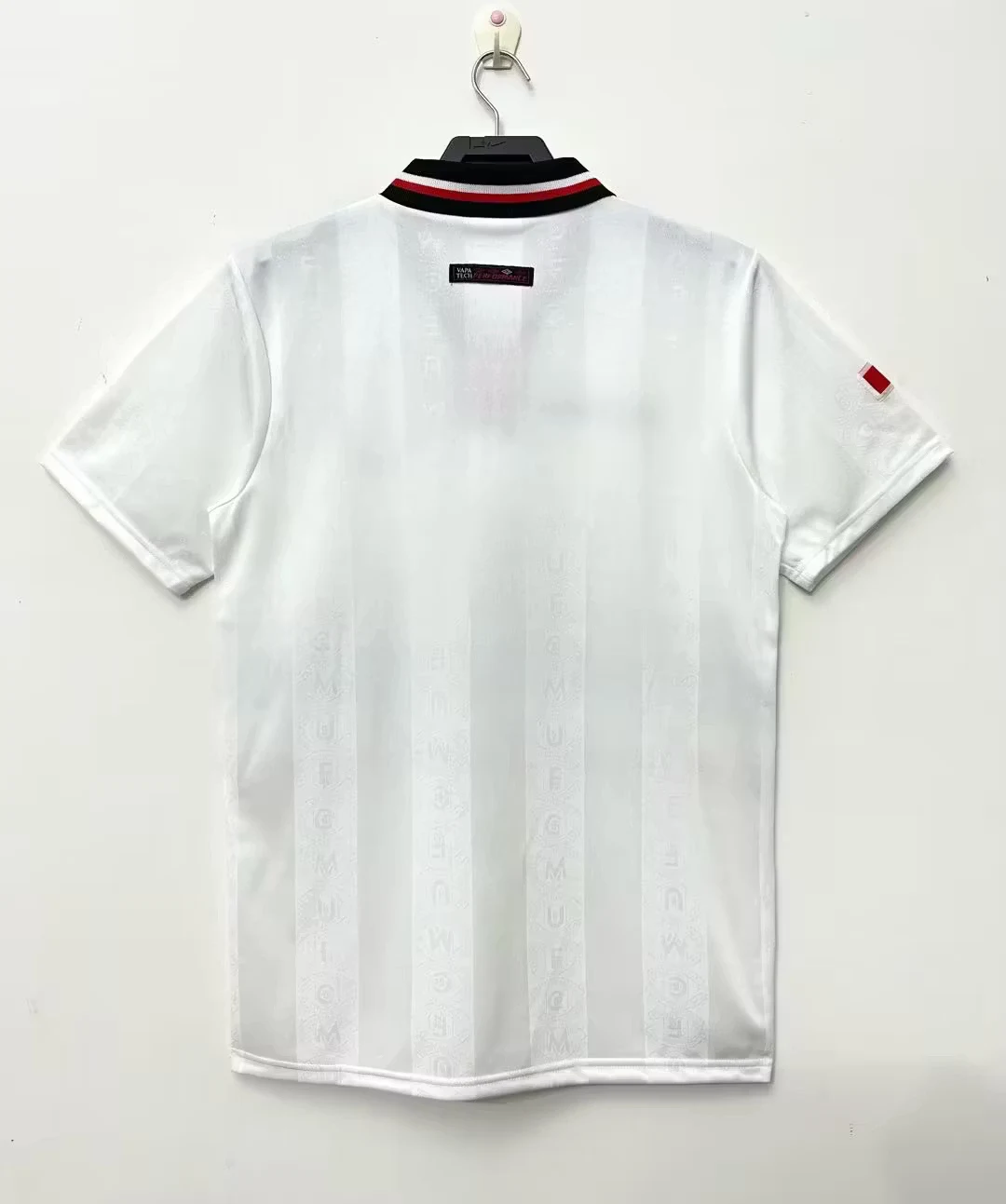1998 Manchester United Away Retro Jersey view 2