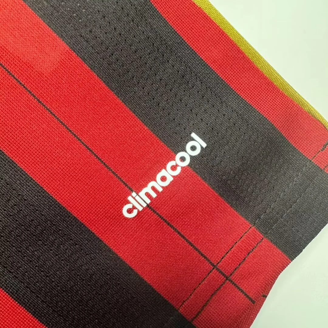 2013-14 AC Home Retro Jersey view 3