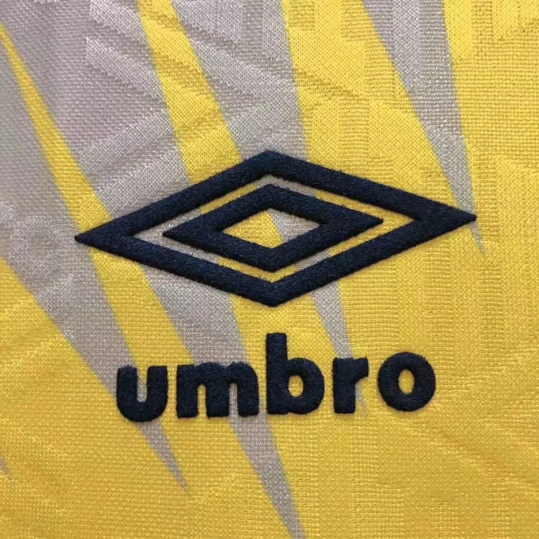 1992-94 Tottenham Hotspur Away Retro Kit view 8