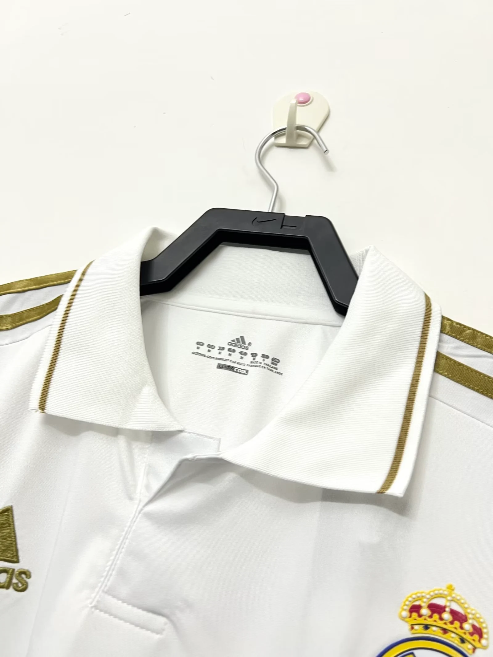 2011-12 Real Madrid Home Retro Jersey view 6