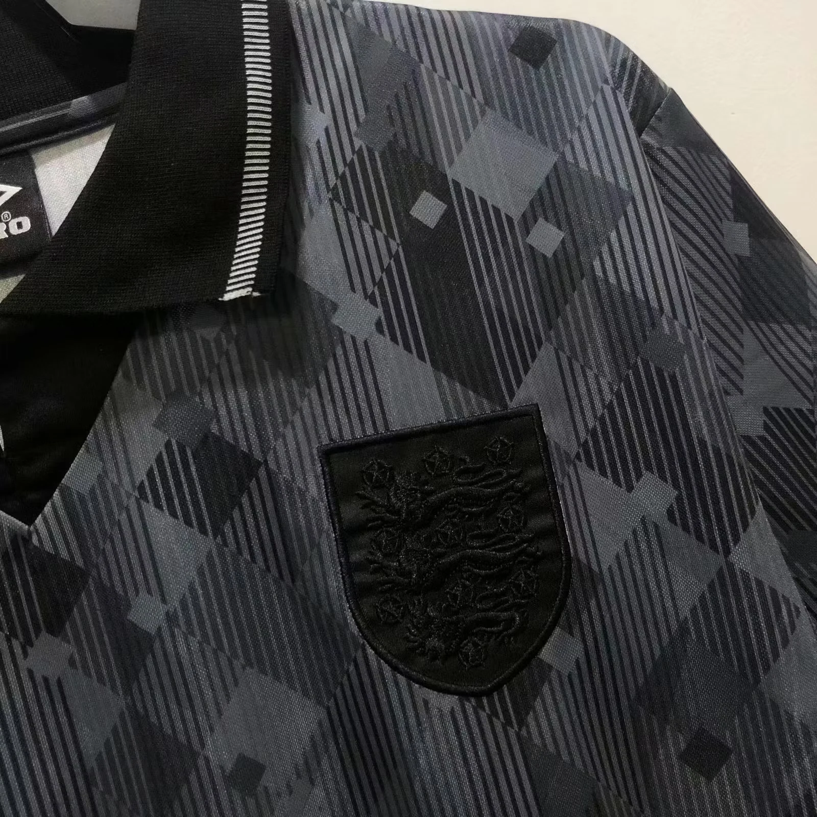 1990 England Away Retro Jersey view 9