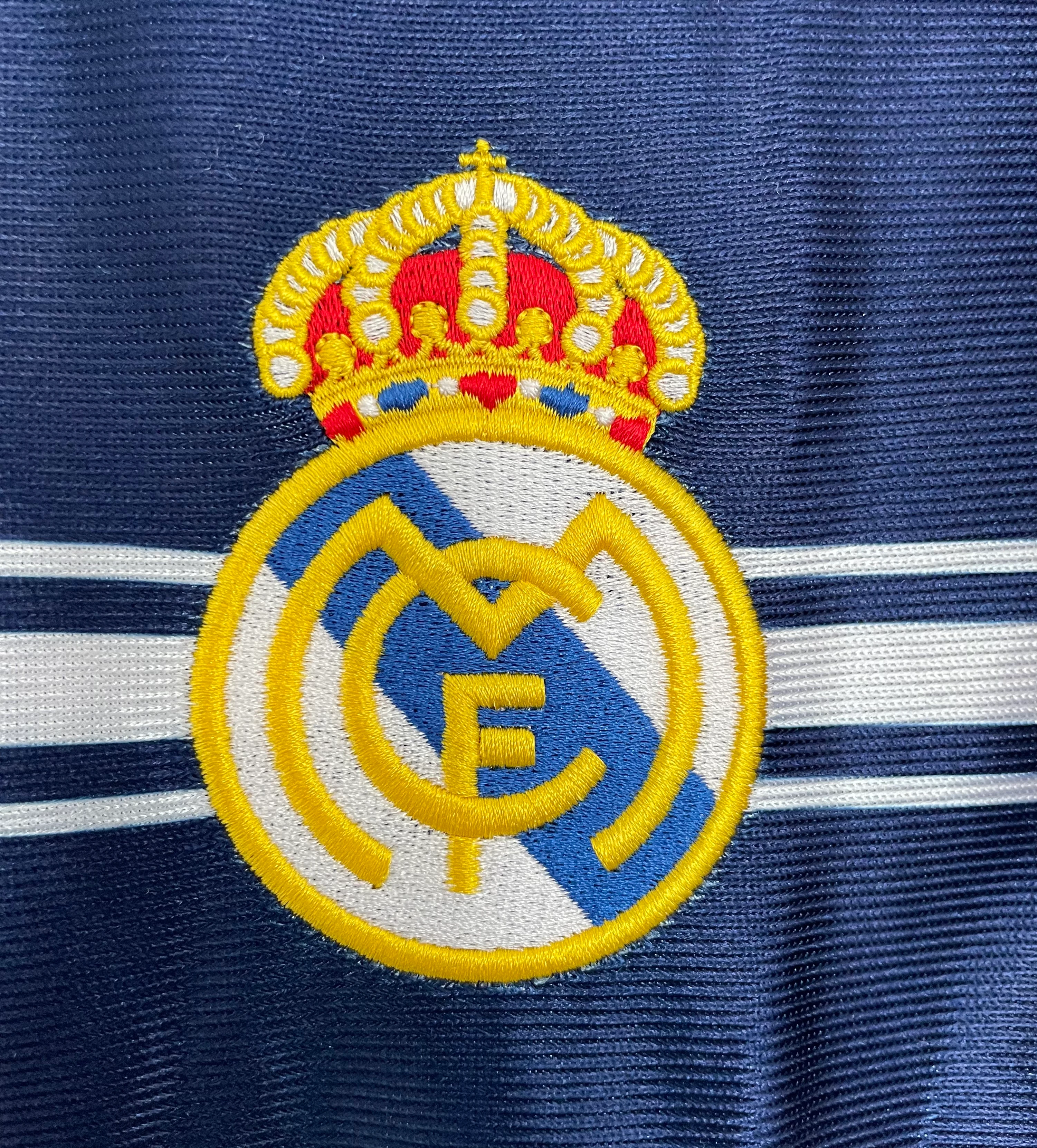 1998-99 Real Madrid Away Retro Jersey view 6