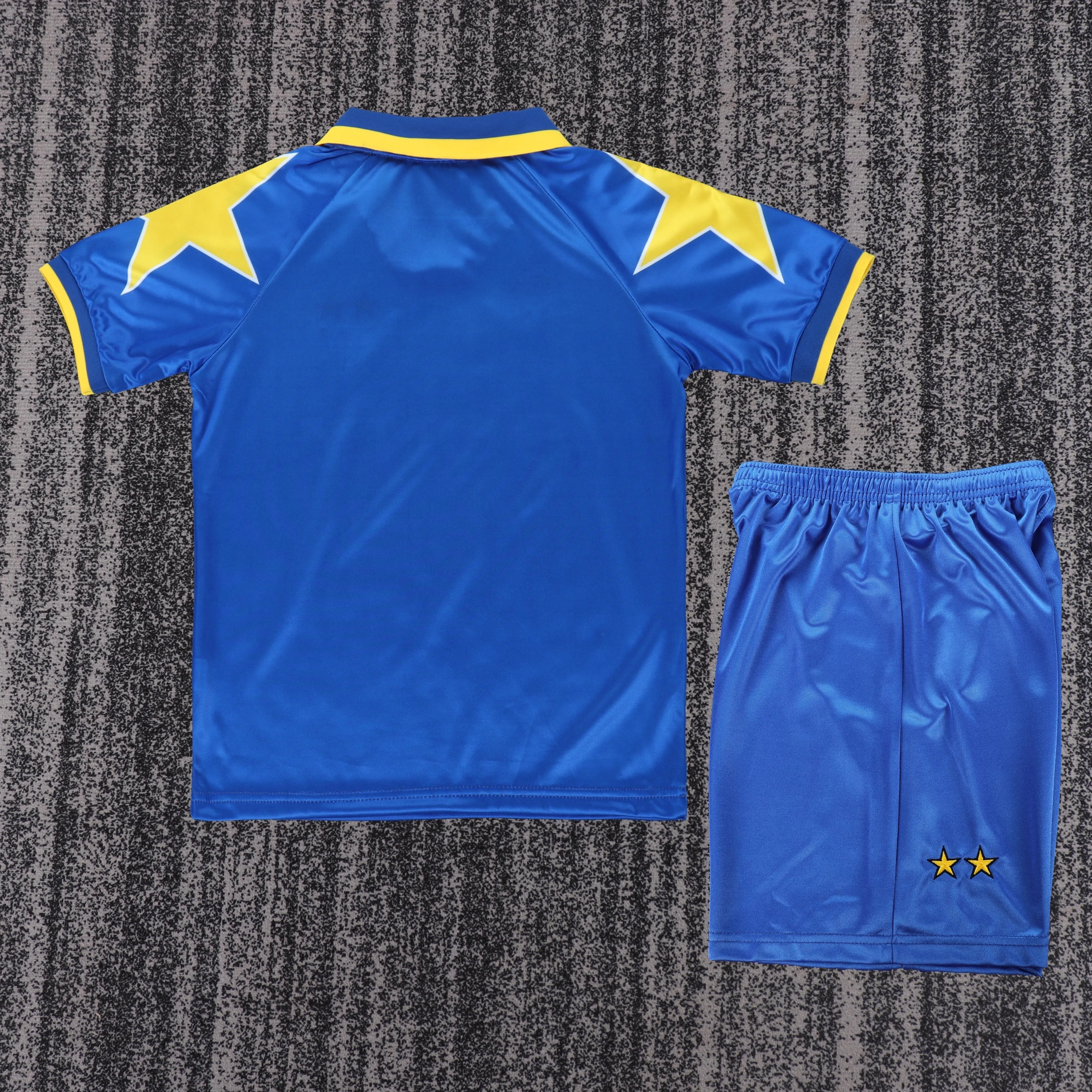 1995-96 Juventus Away Retro Jersey - Children's Size view 2