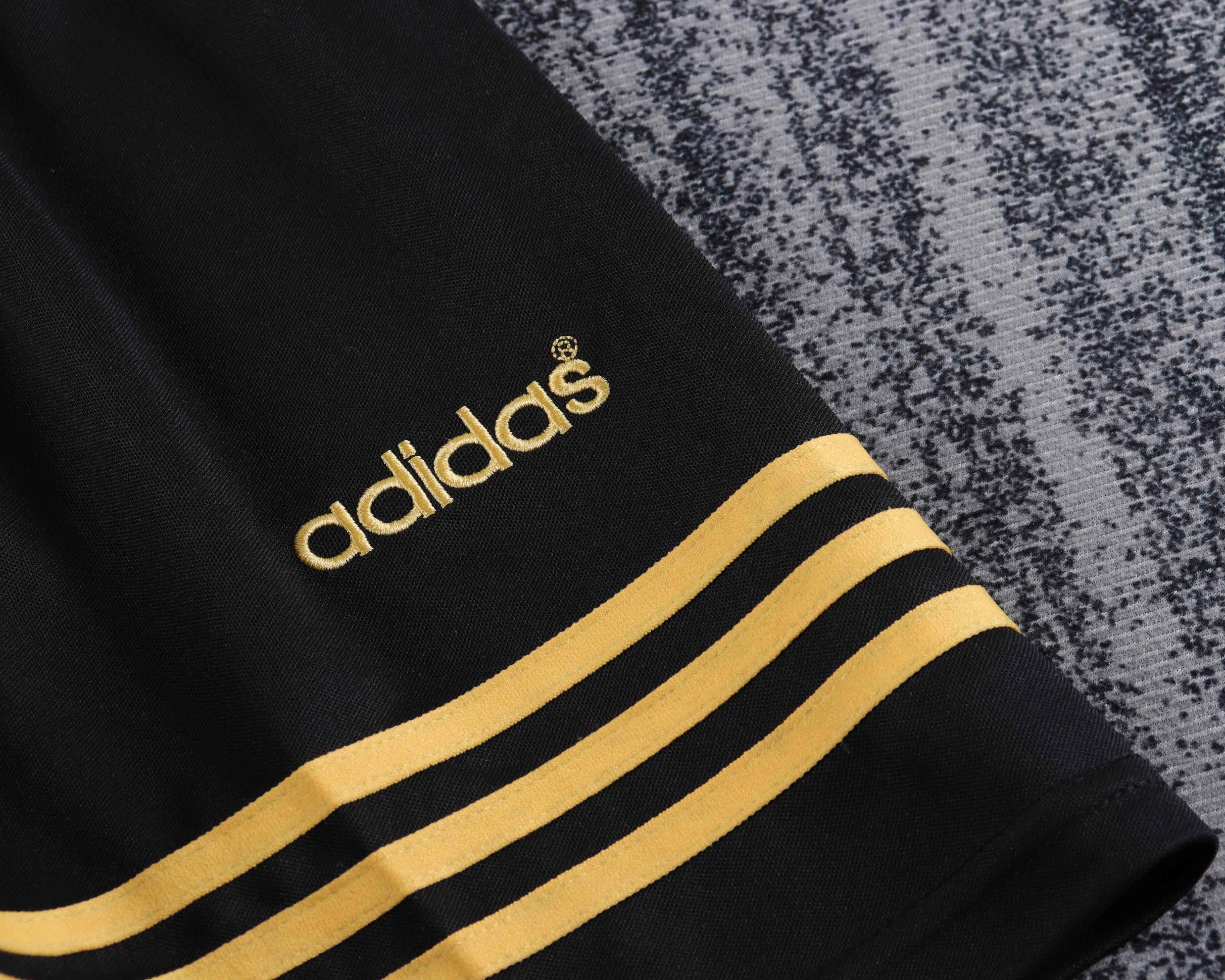 1994-96 Liverpool 2 Away Retro Shirt - Kids view 3
