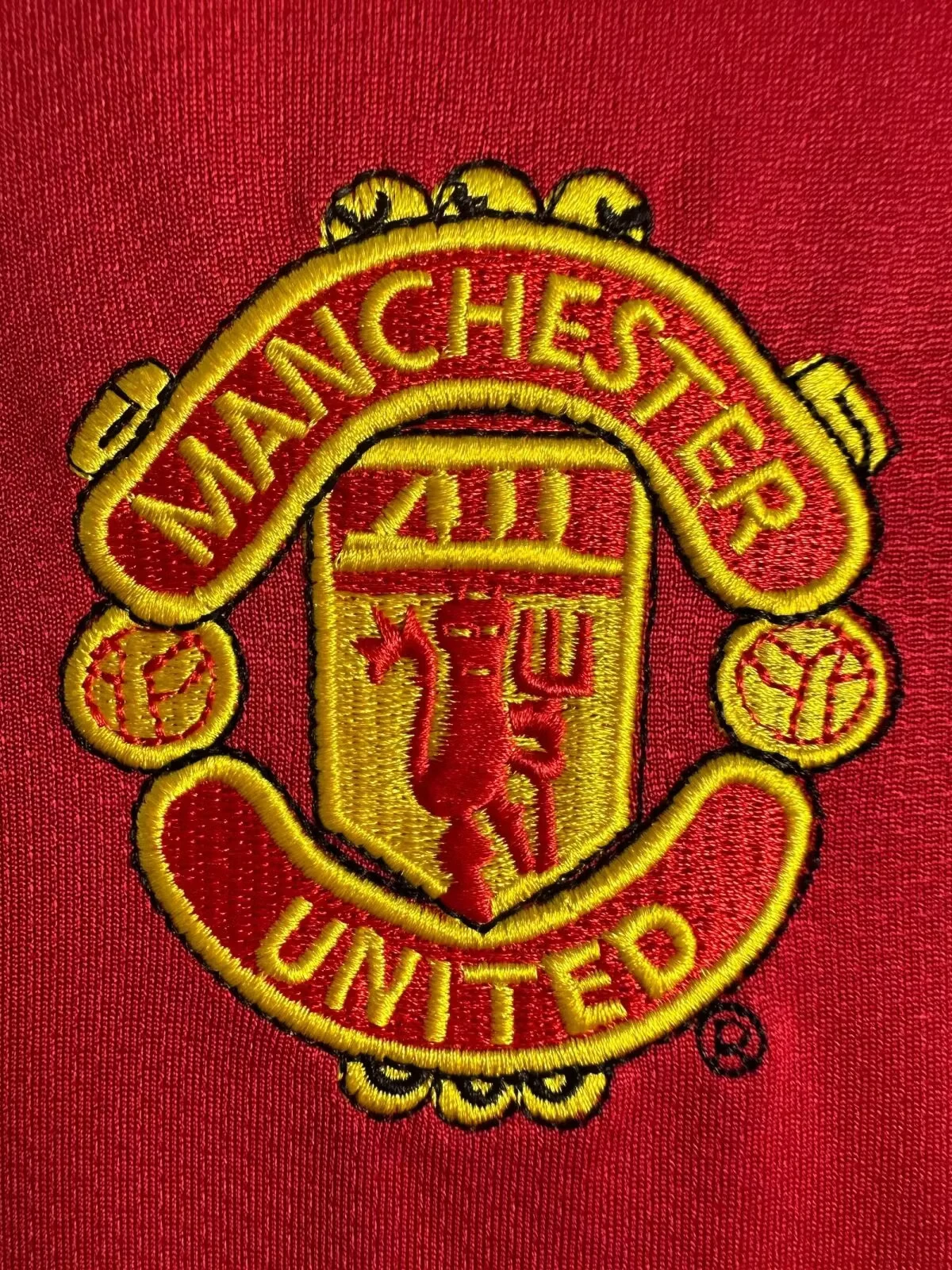 2005-06 Manchester United Home Long Sleeve Retro Shirt view 4