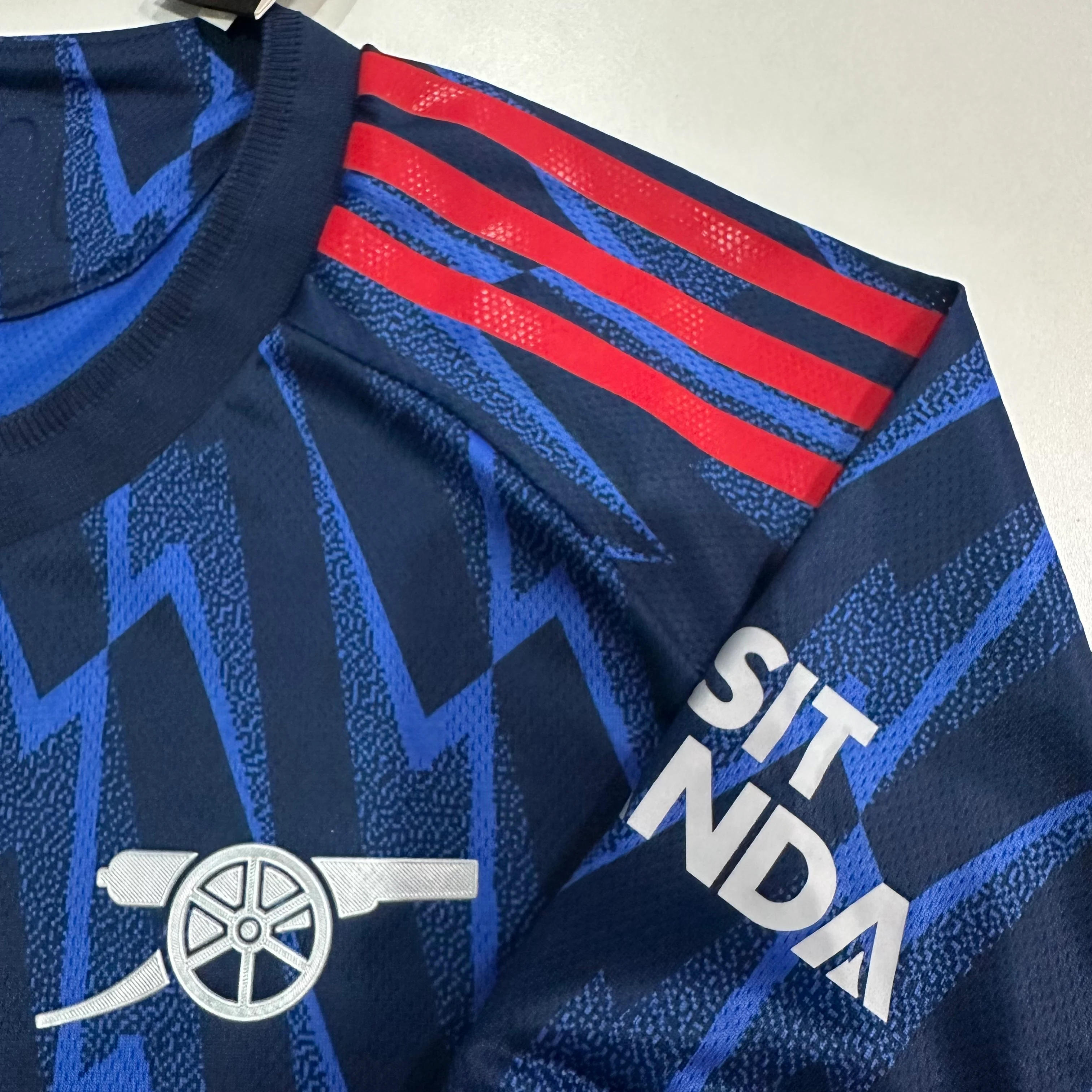 2025-26 Arsenal Away Kit - Player Version view 5