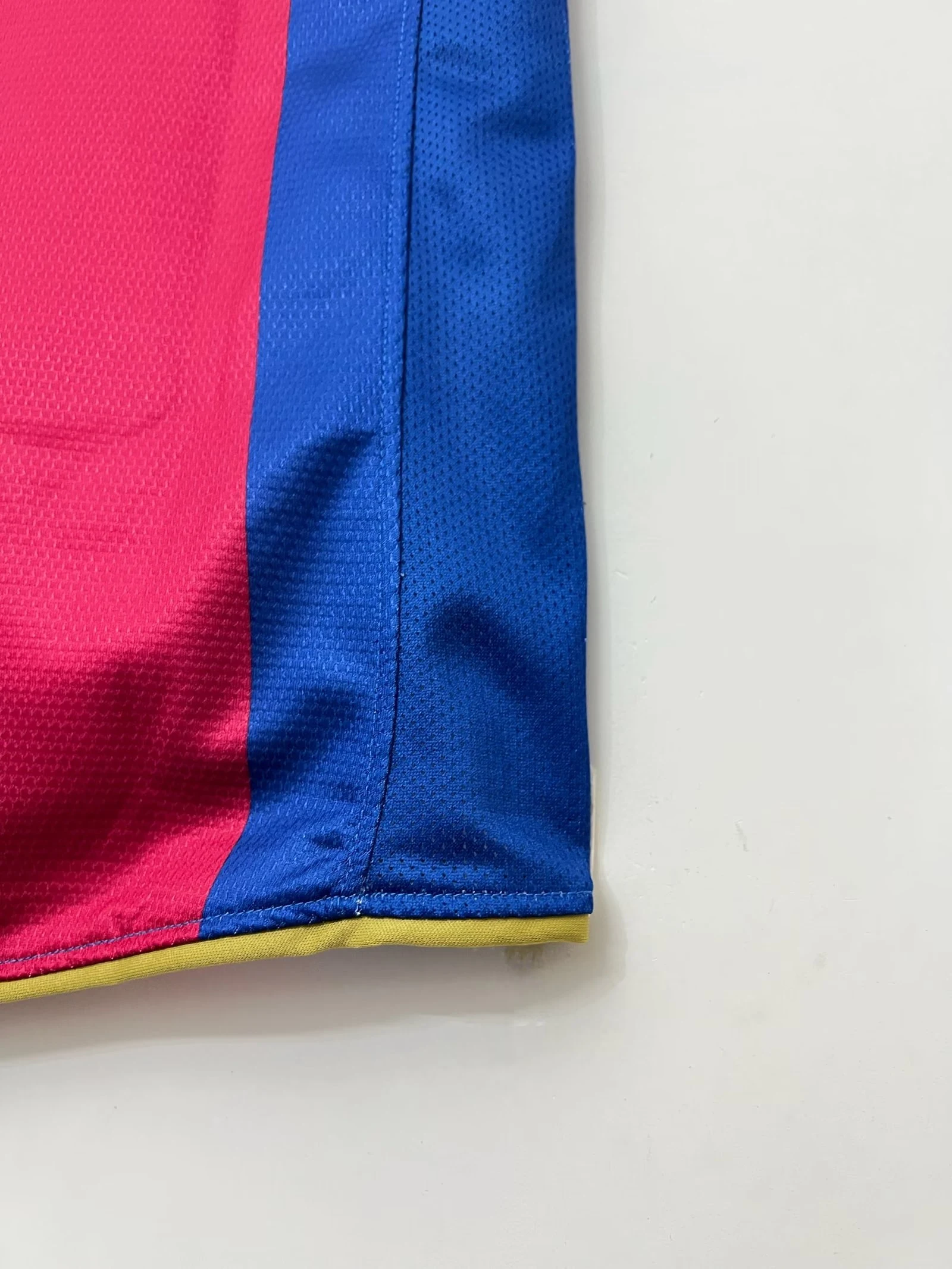 2007-08 Barcelona Home Retro Jersey view 4
