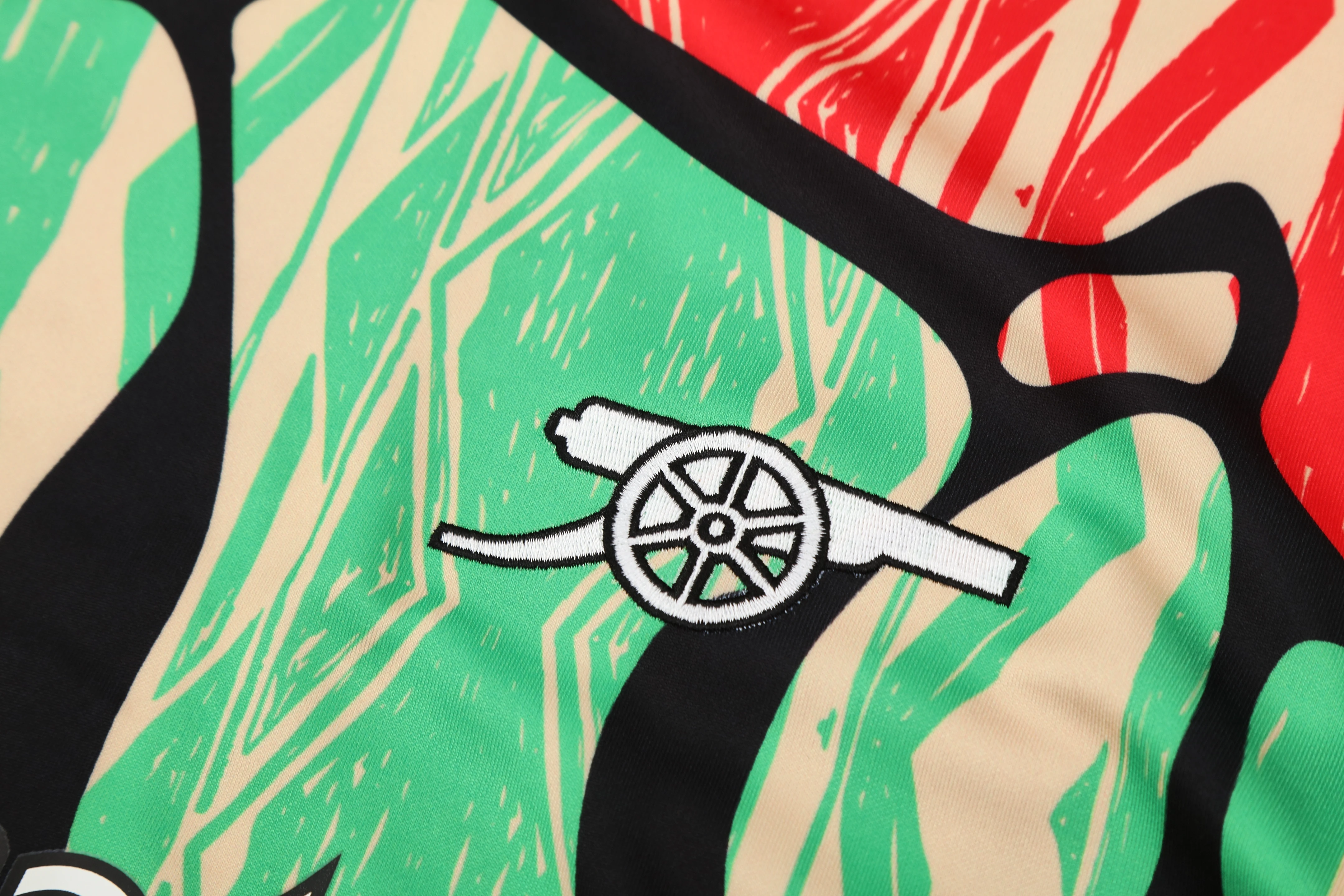 2025-26 Arsenal training kit hooded jersey view 14