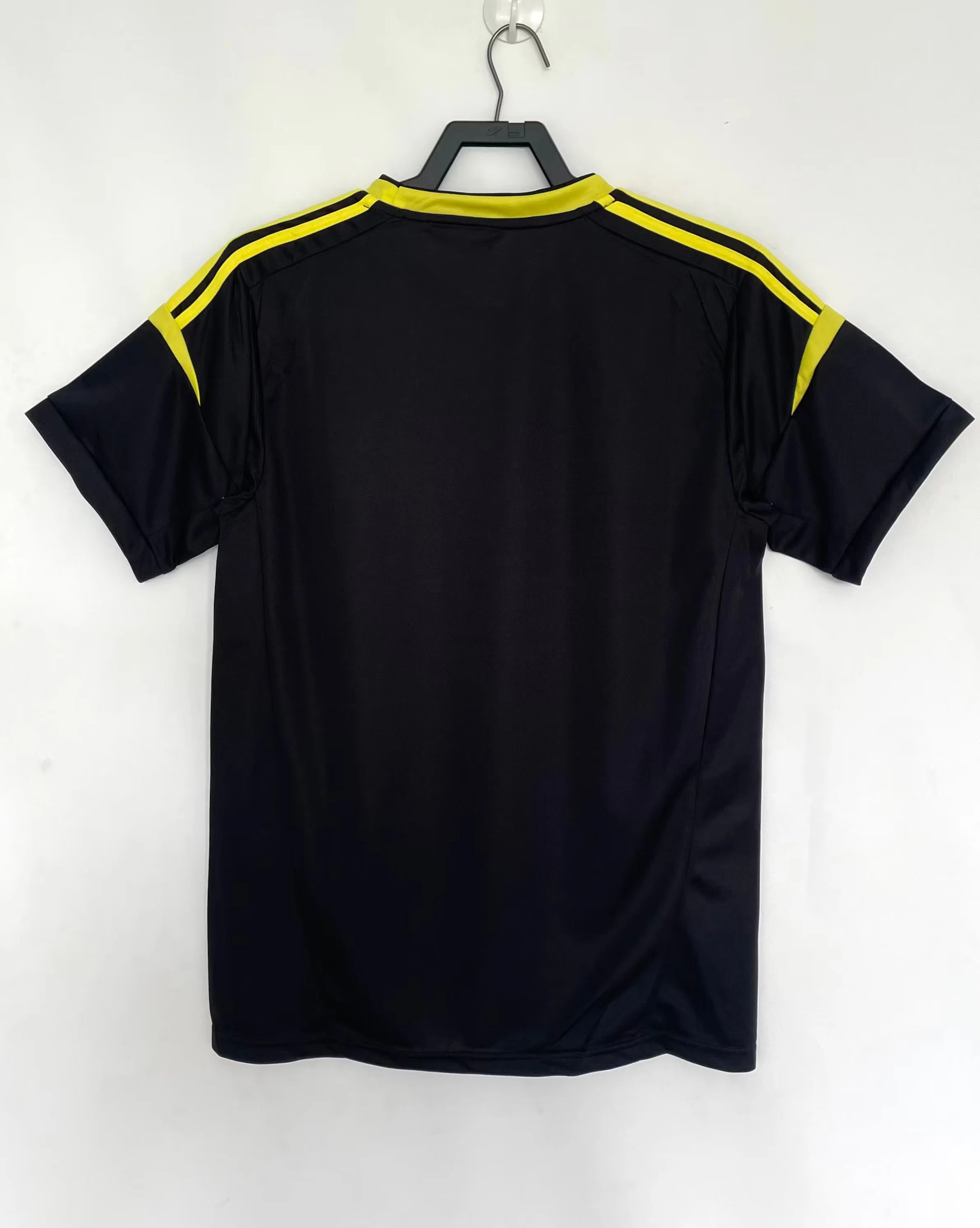 2012-13 Chelsea Second Away Retro Shirt view 2