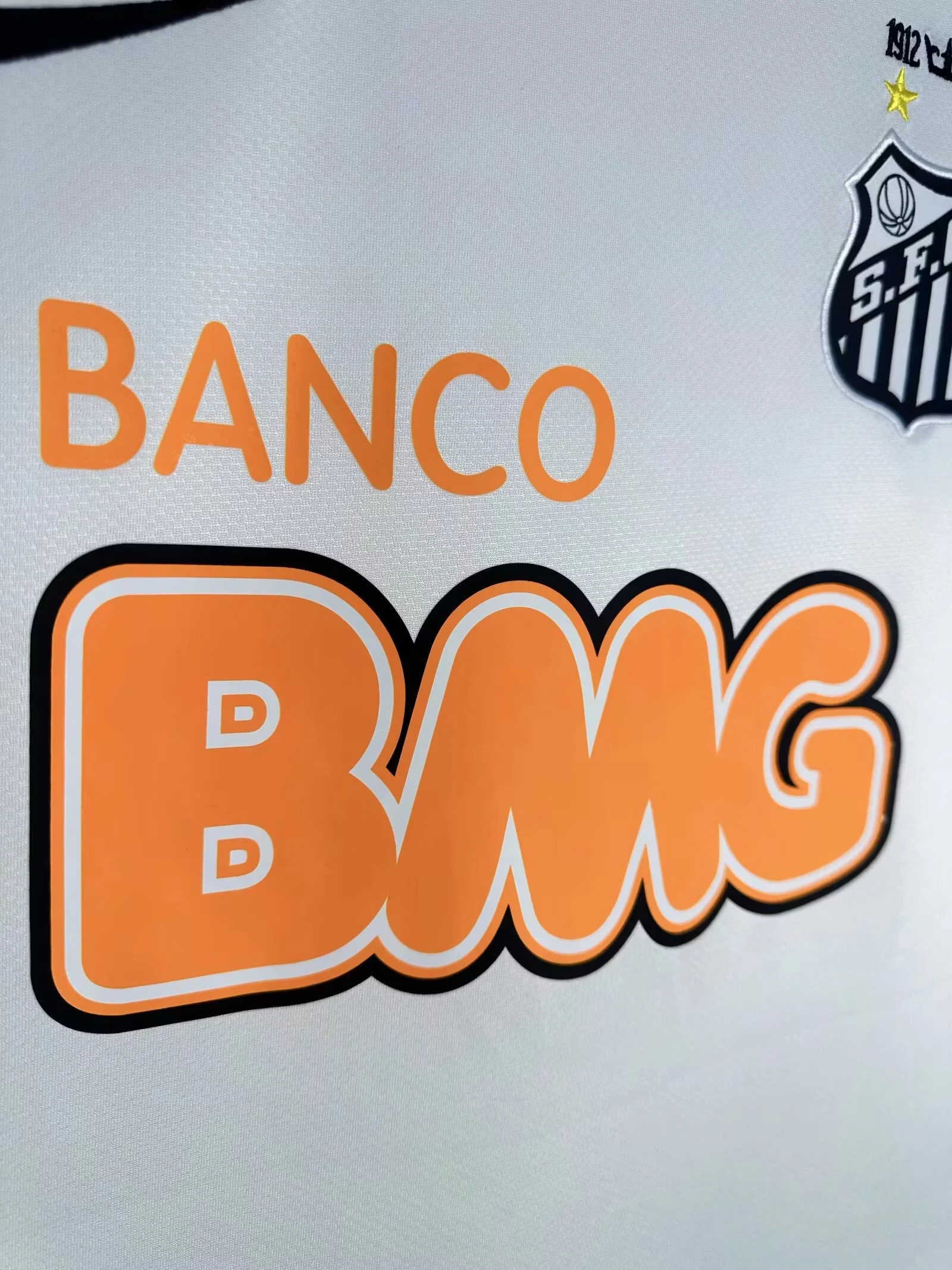 2012-13 Santos Home Retro Jersey (with red epaulettes) view 3