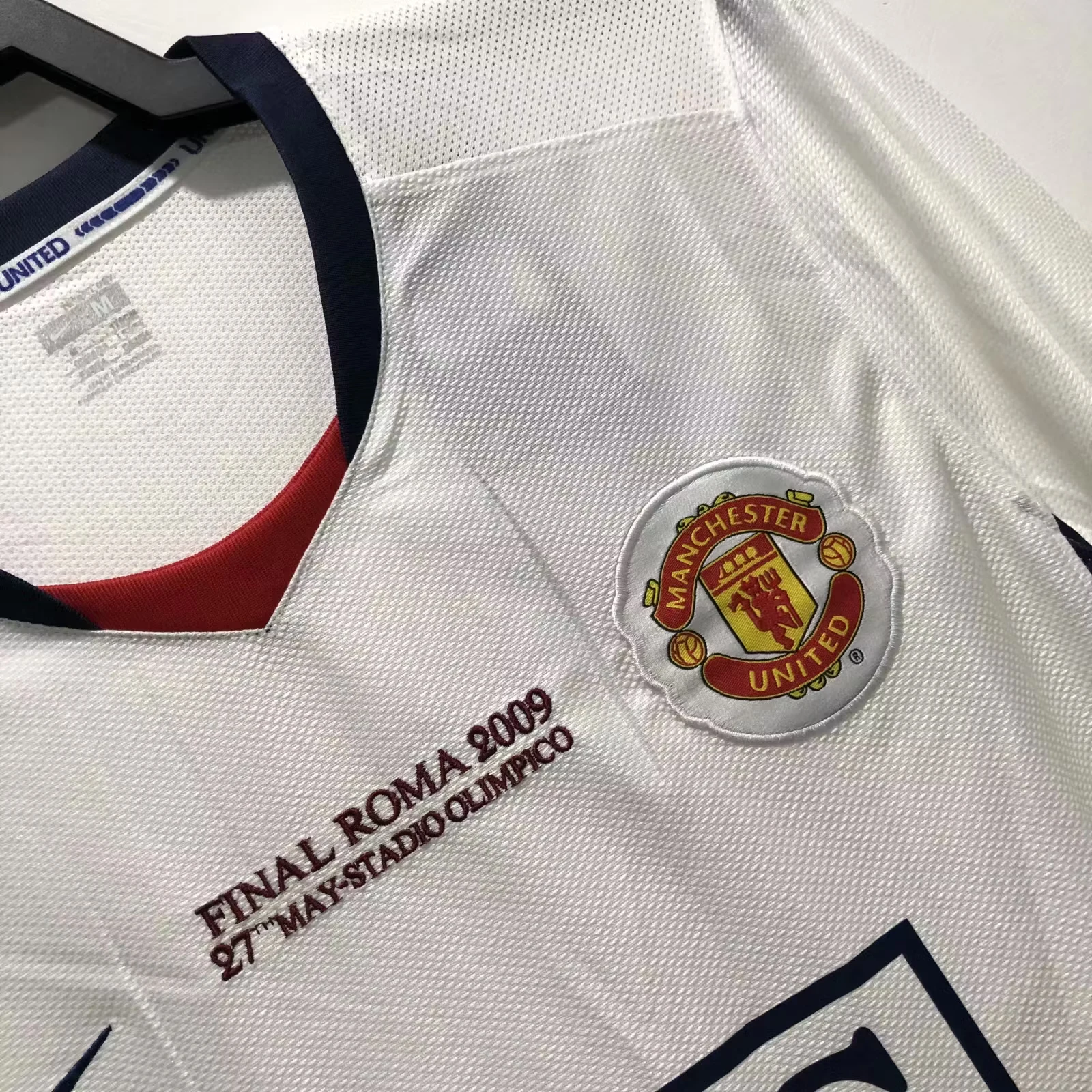 2008-09 Manchester United Away Long Sleeve Retro Shirt - Champions League Edition view 9