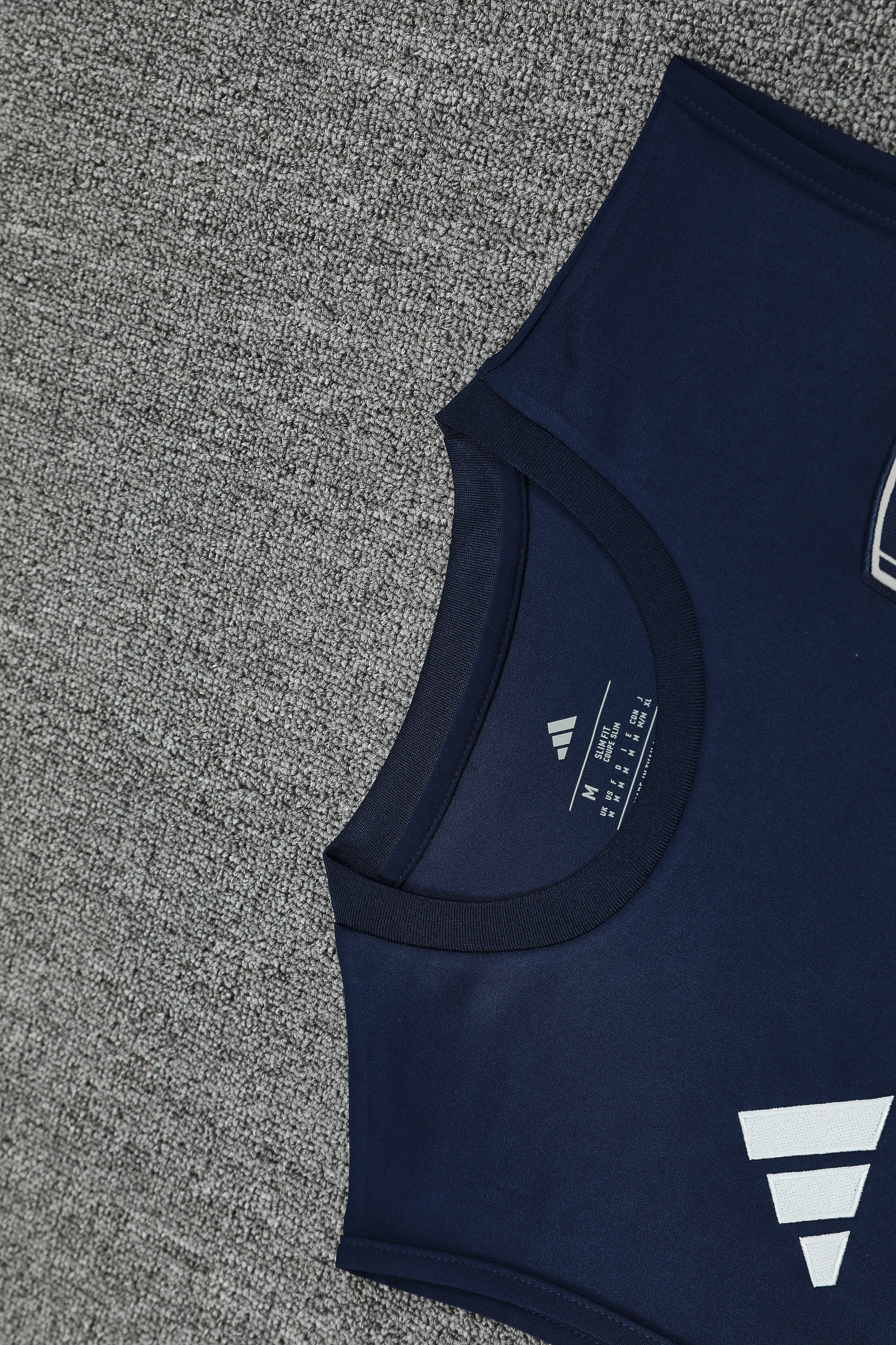 2025-26 Arsenal training vest jersey view 13