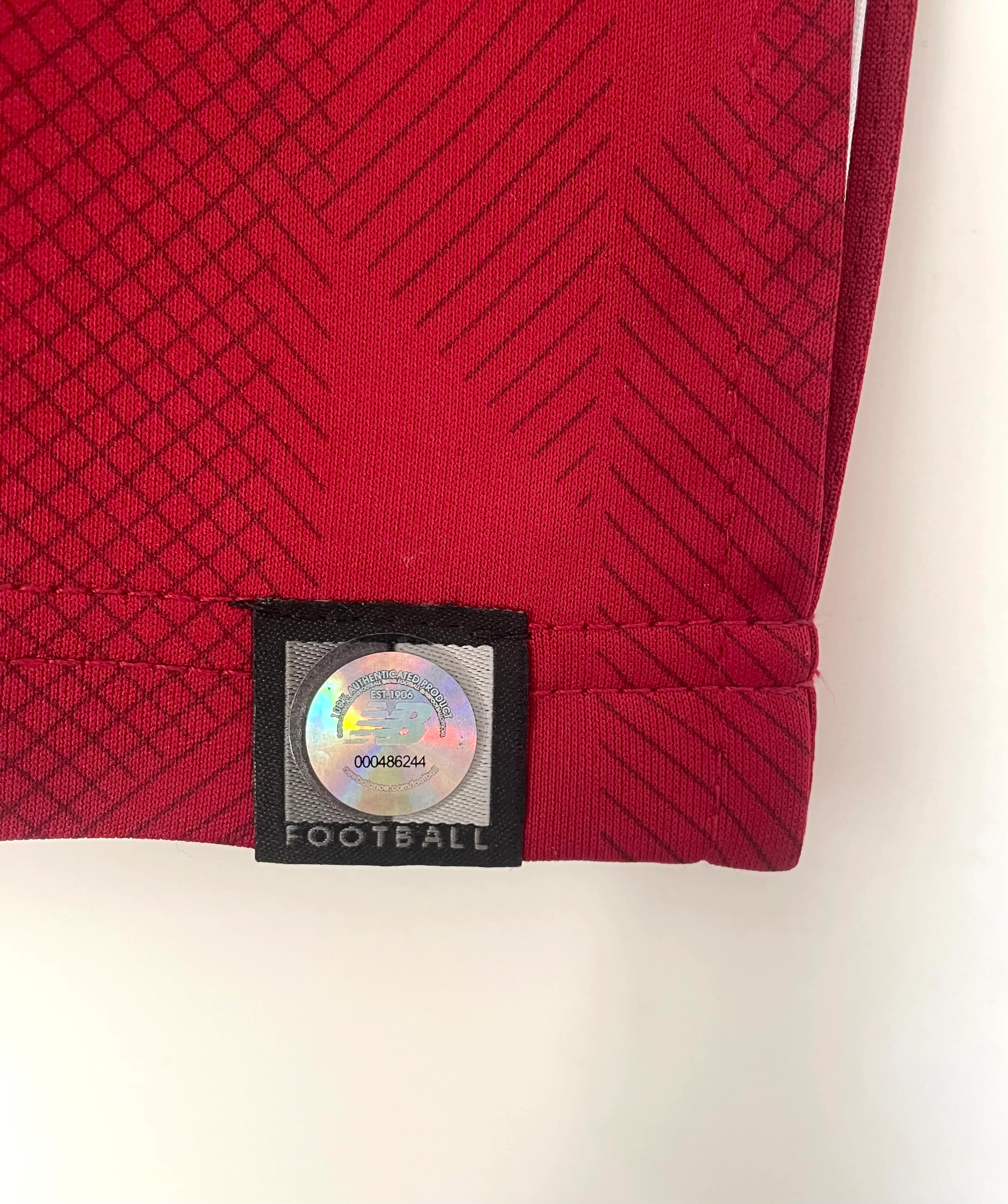 2018-19 Liverpool Home Retro Jersey view 4
