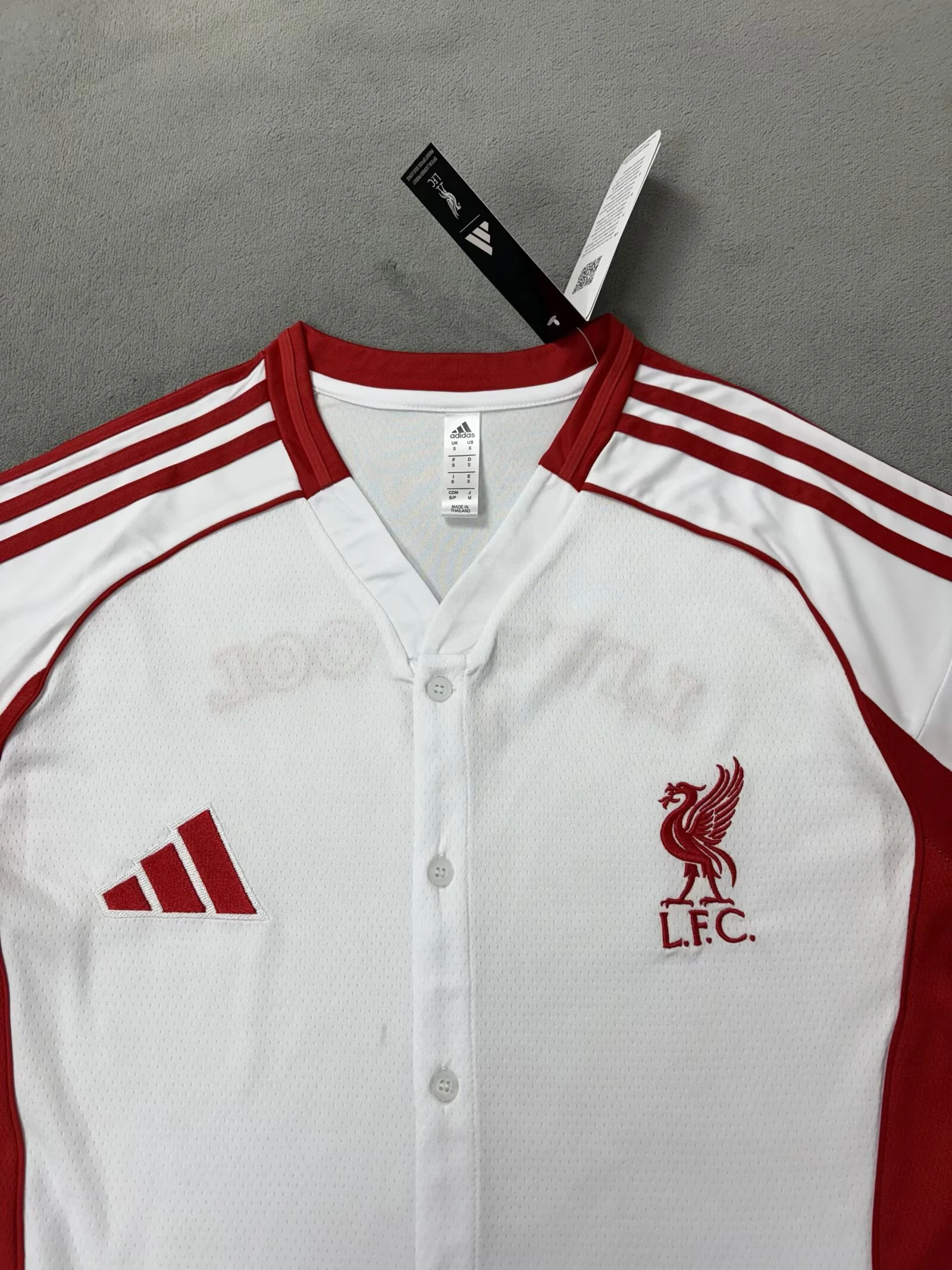 2025-26 Liverpool Baseball Jersey view 3