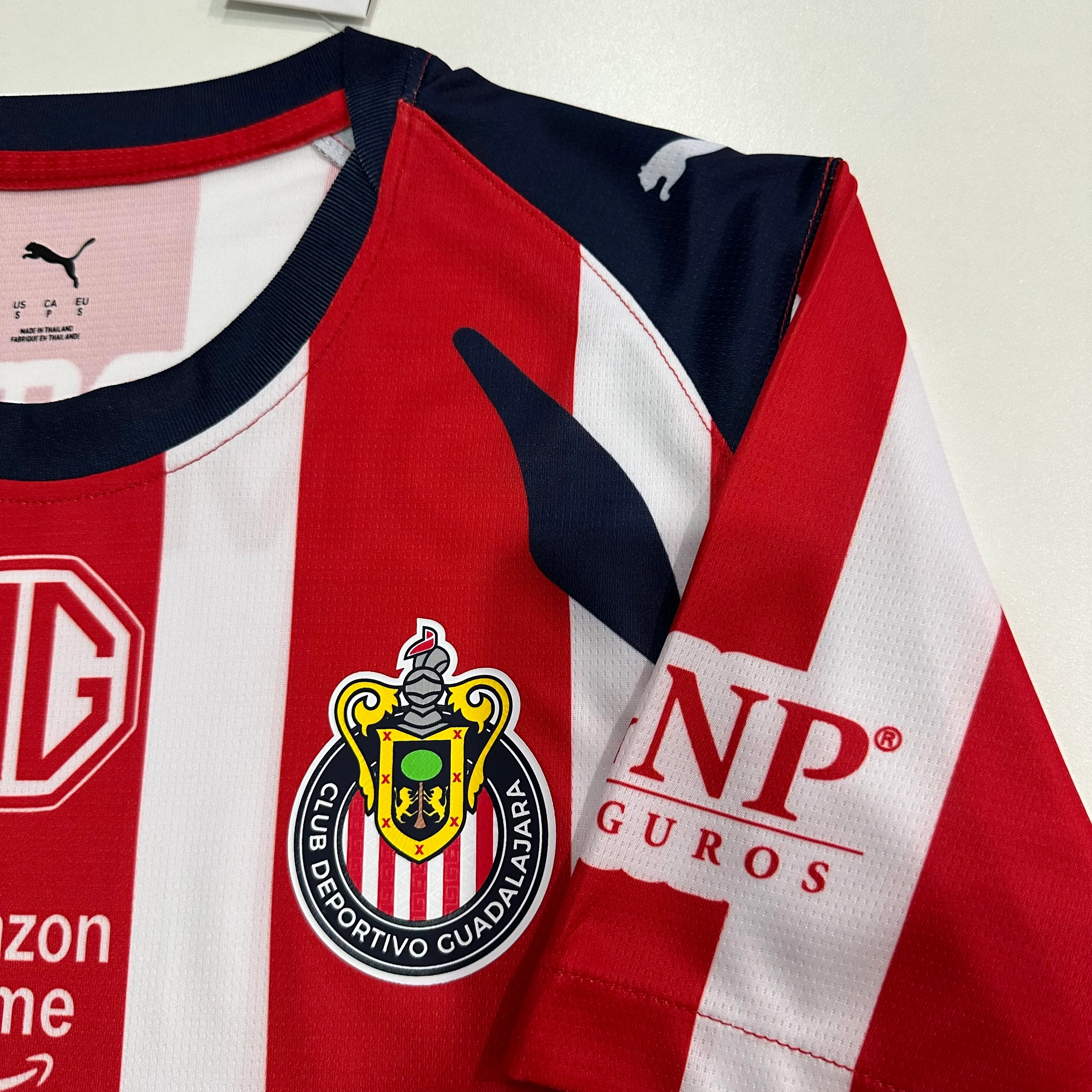 2025-26 Chivas Away Kit view 8