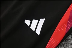 2025-26 Manchester United White Half-Raised Training Jersey view 5