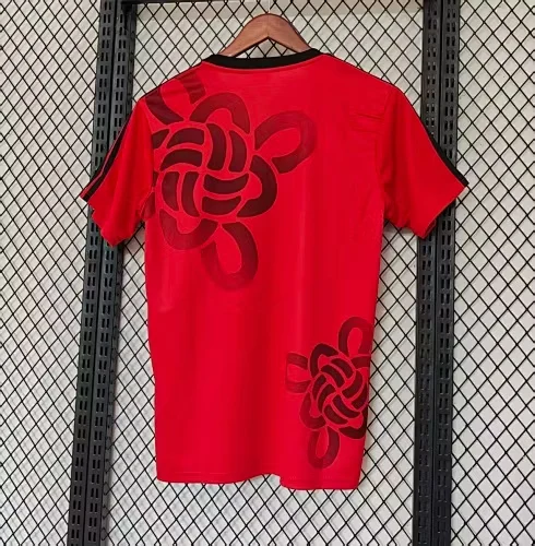 2026-27 Manchester United Training Kit - Fan Edition view 2