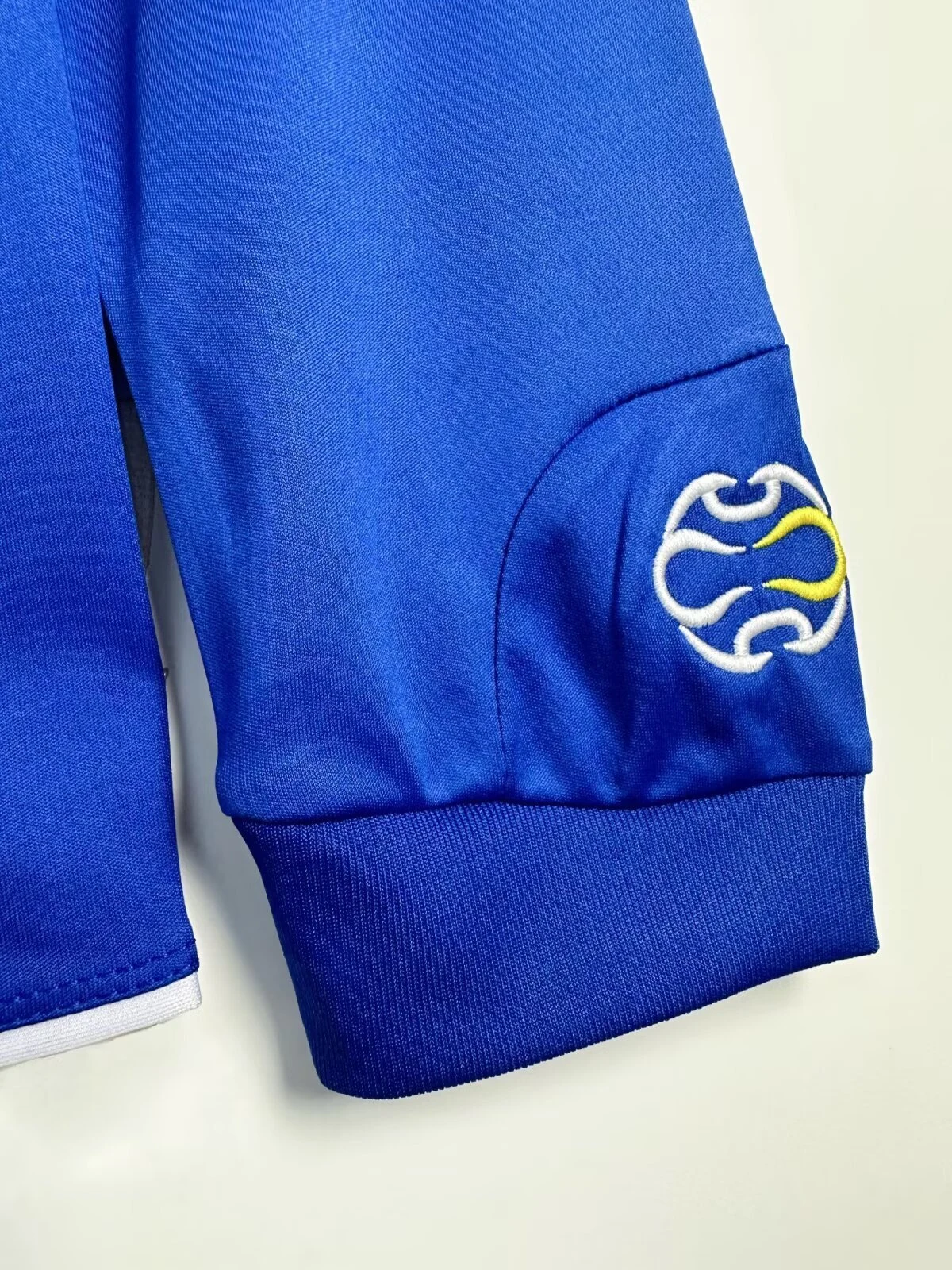2006-07 Chelsea Home Long-Sleeve Retro Jersey view 8