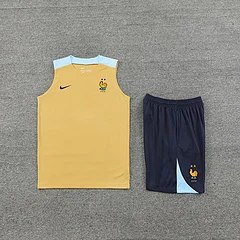 2024-25 France training vest view 10