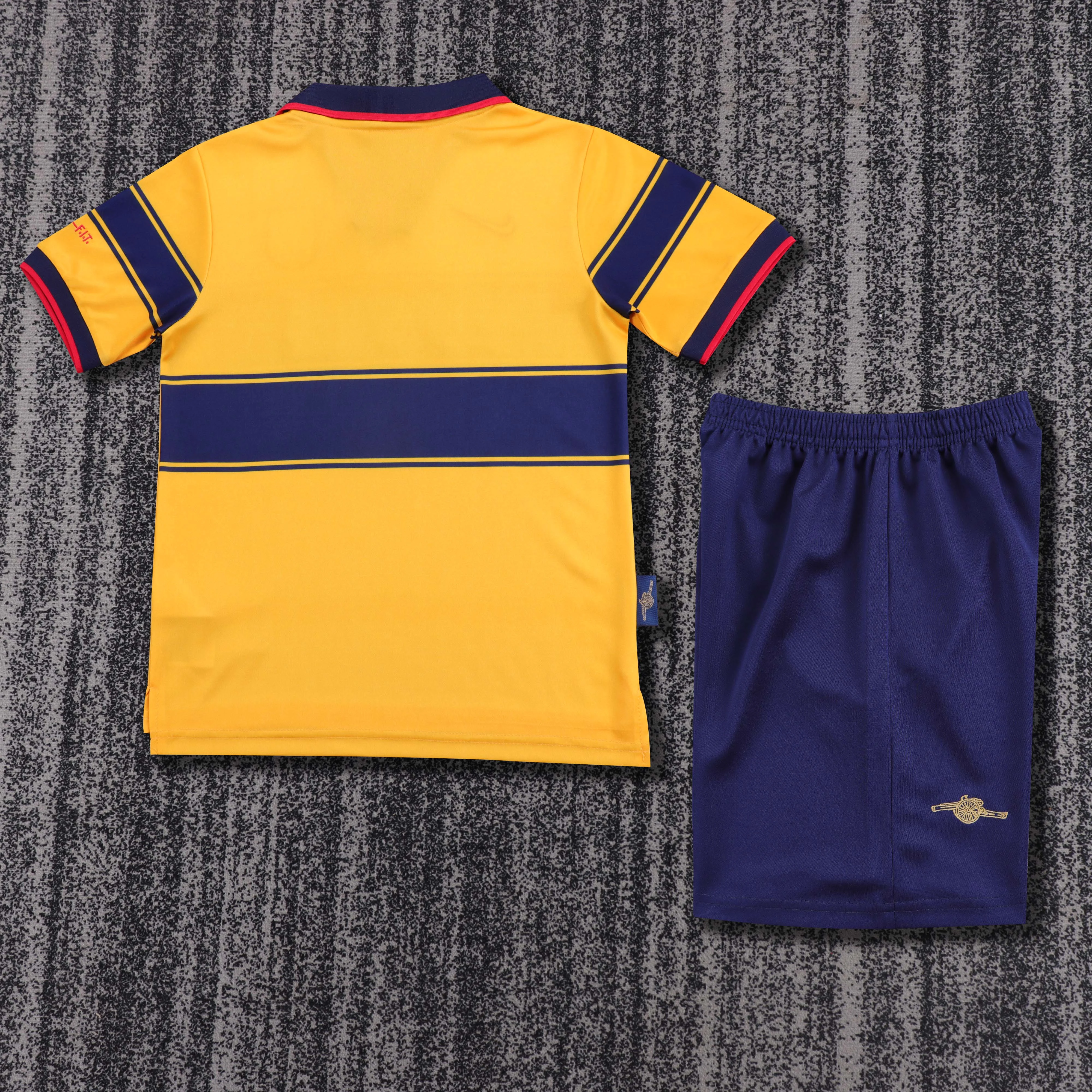 1997-99 Arsenal Away Retro Shirt - Kids view 2