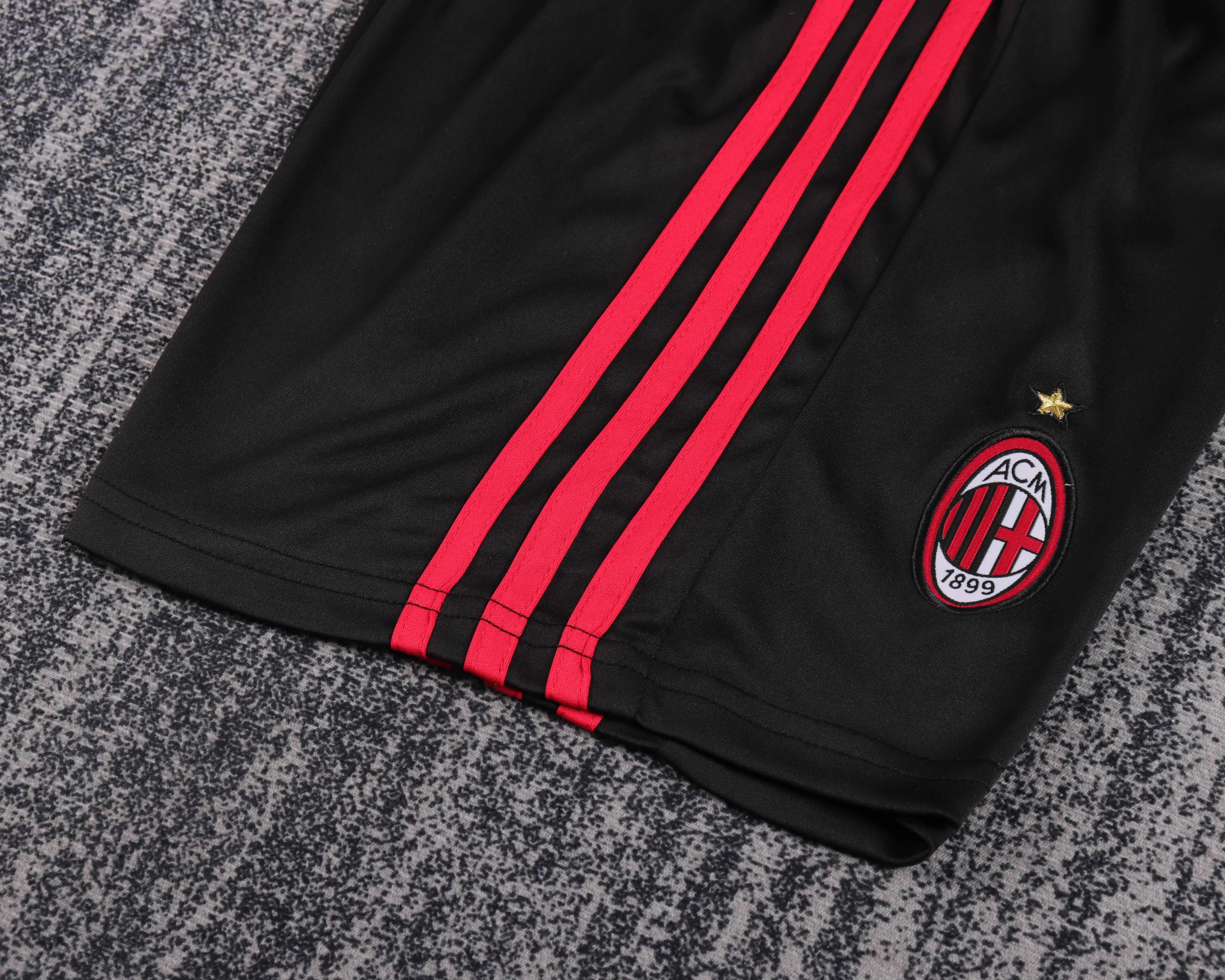 2008-09 AC Home Retro Shirt - Kids Sizes view 14