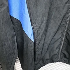 2025-26 Manchester United Windbreaker view 8