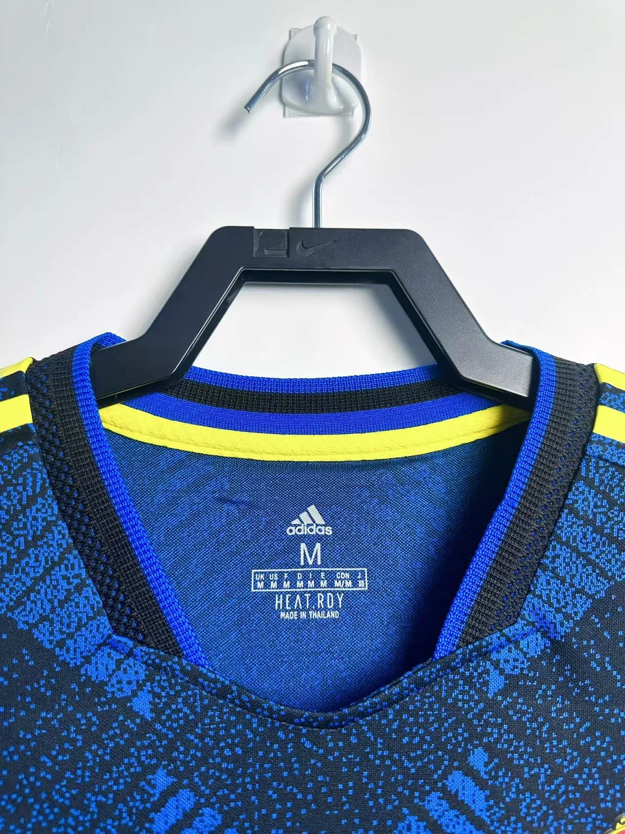 2021-22 Manchester United Away Retro Shirt - Player Edition view 8