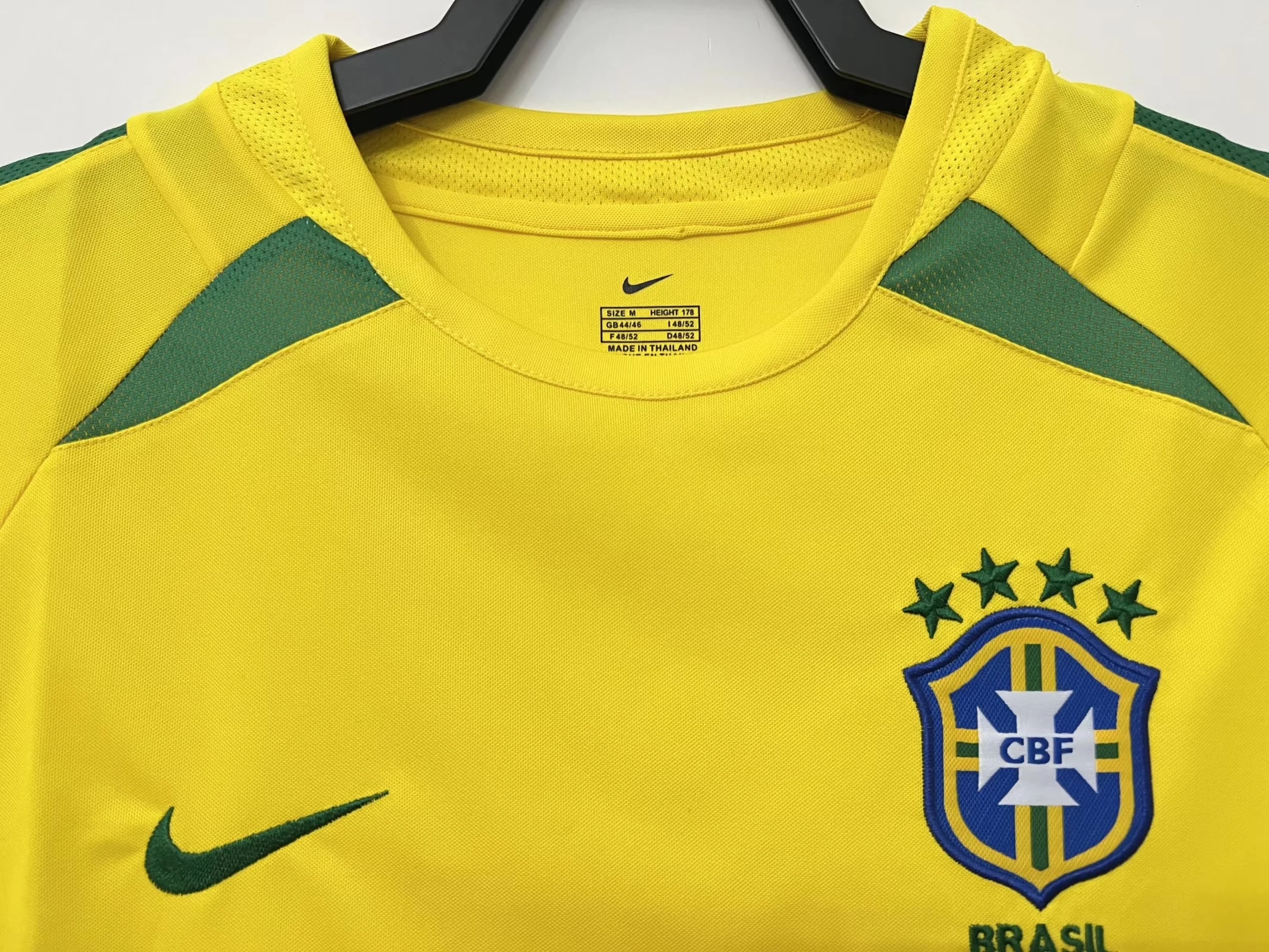 2002 Brazil Home Retro Jersey view 5