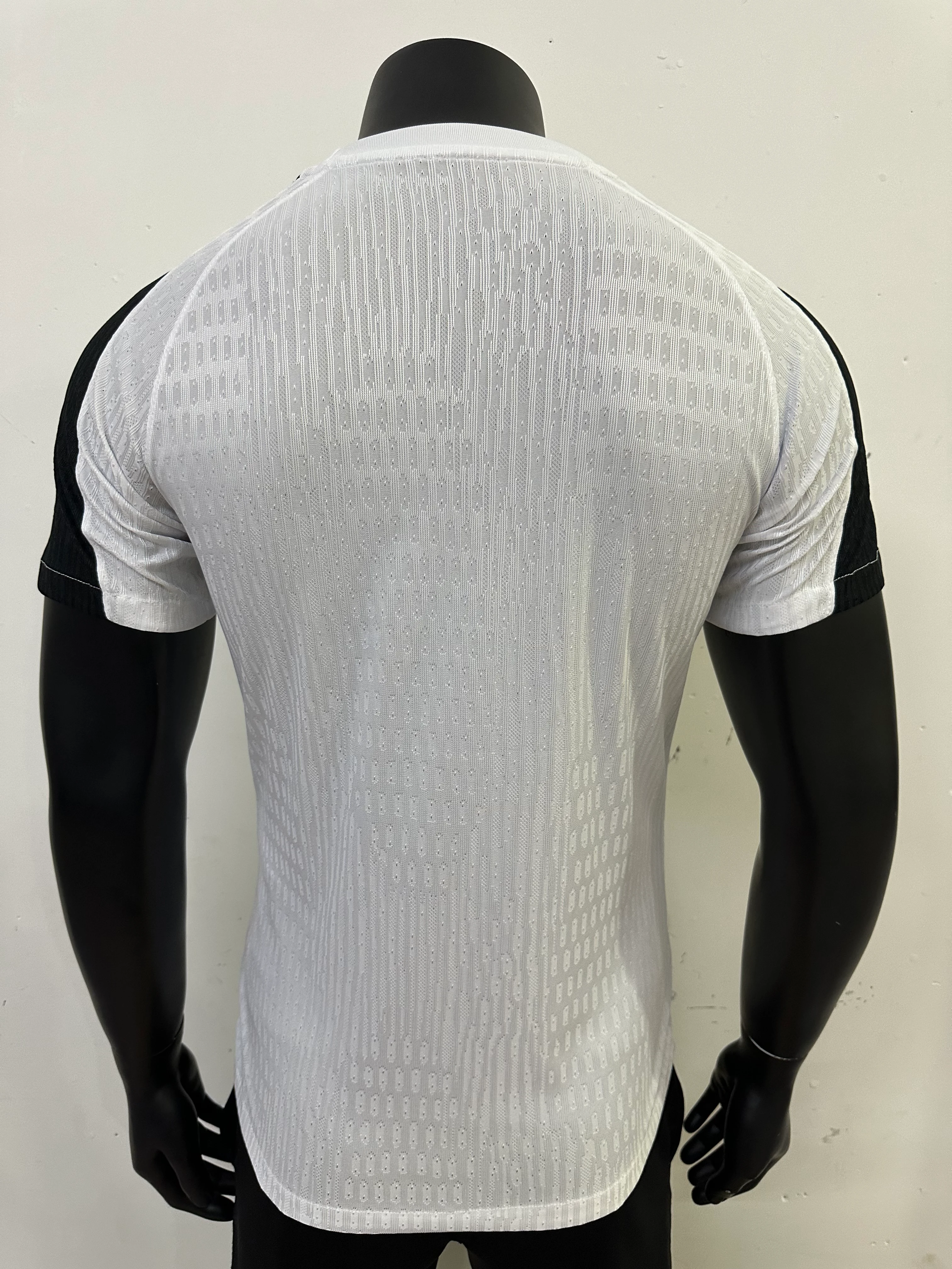 2025-26 Paris Saint-Germain Special Edition Jersey – Player Version view 9