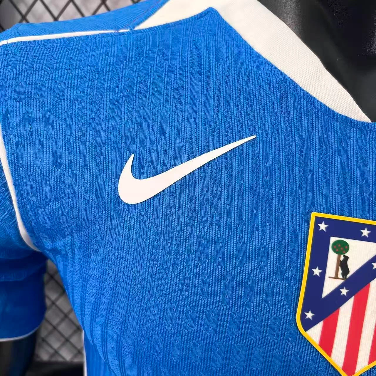 2025-26 Atletico Madrid Second Away Jersey - Player Version view 4
