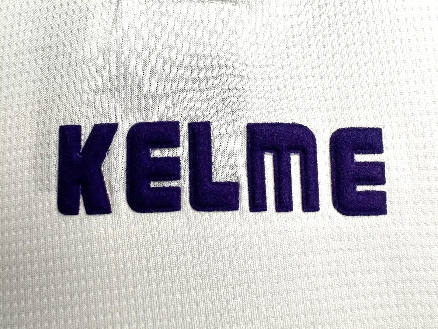1997-98 Real Madrid Home Retro Jersey view 6