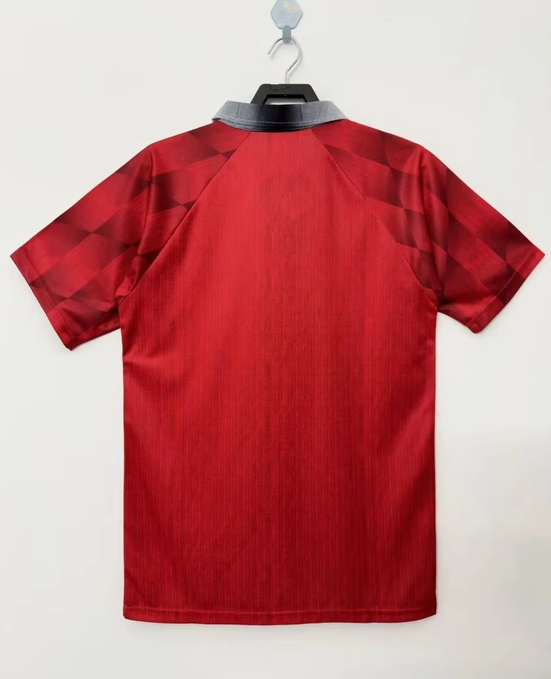 1996-97 Manchester United Home Retro Shirt view 2