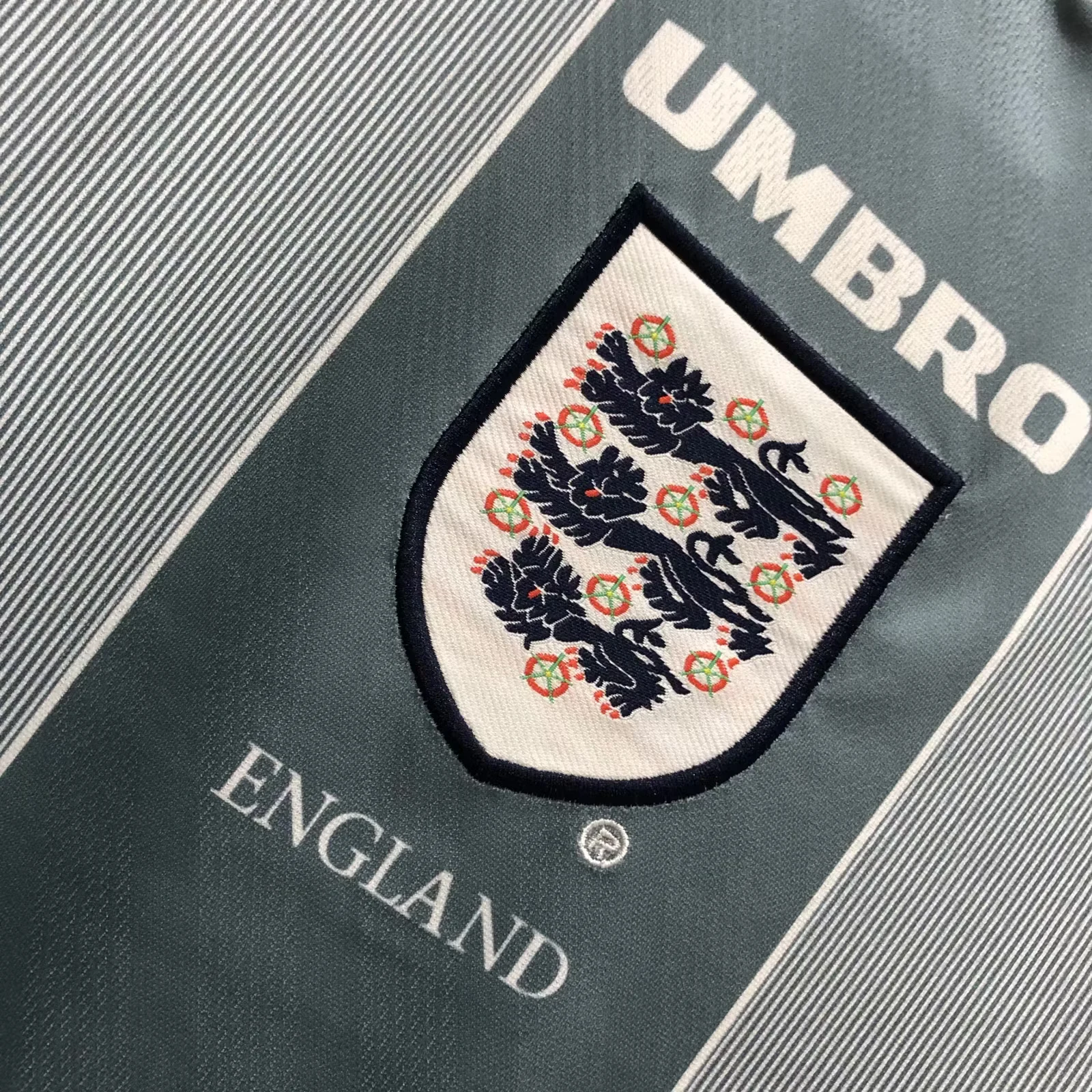 1996 England Away Retro Kit view 6