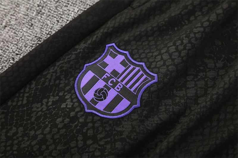 2025-26 Barcelona Purple Half-Zip Training Jersey view 12