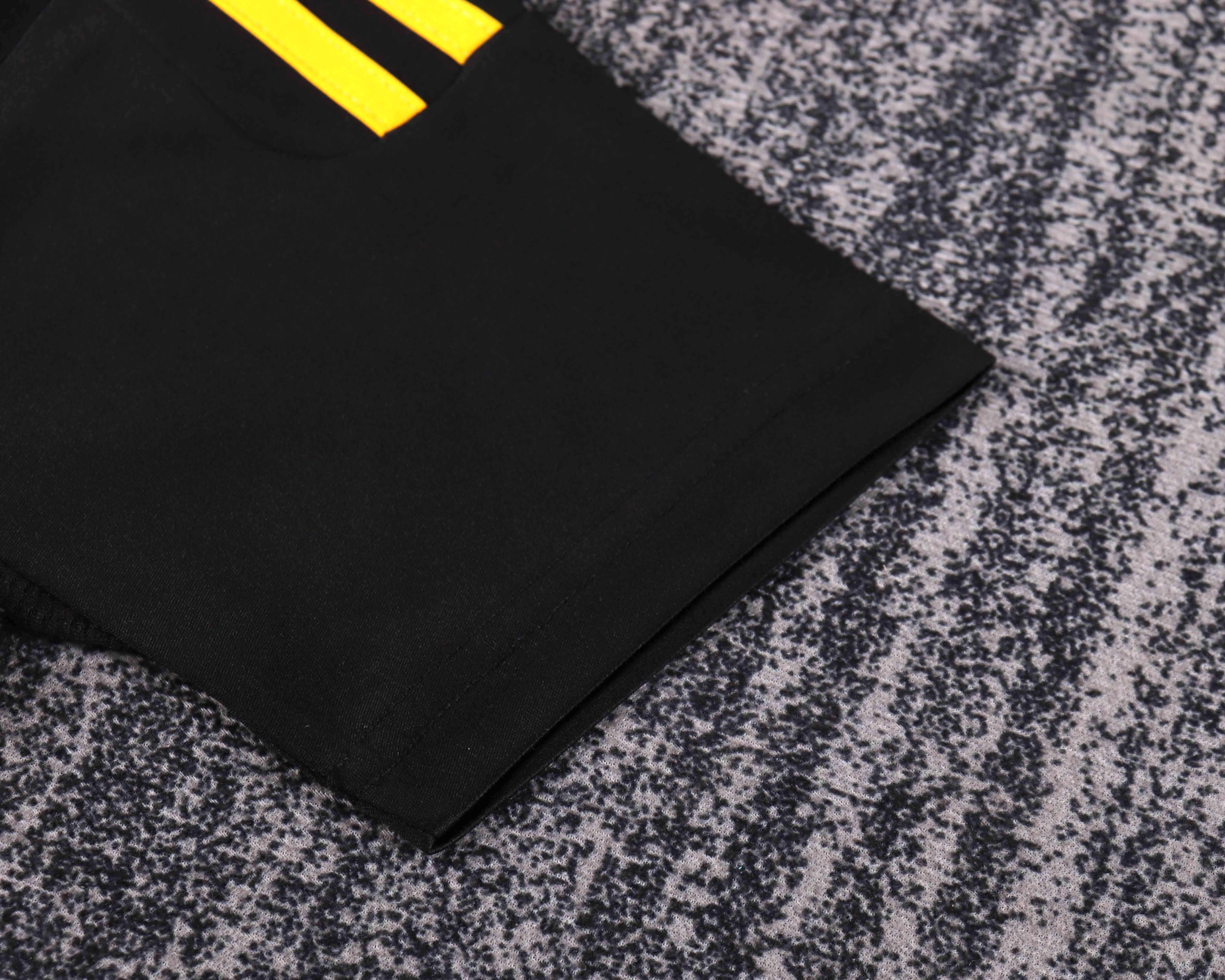 2011-12 Real Madrid Goalkeeper Retro Black Shirt - Kids view 10