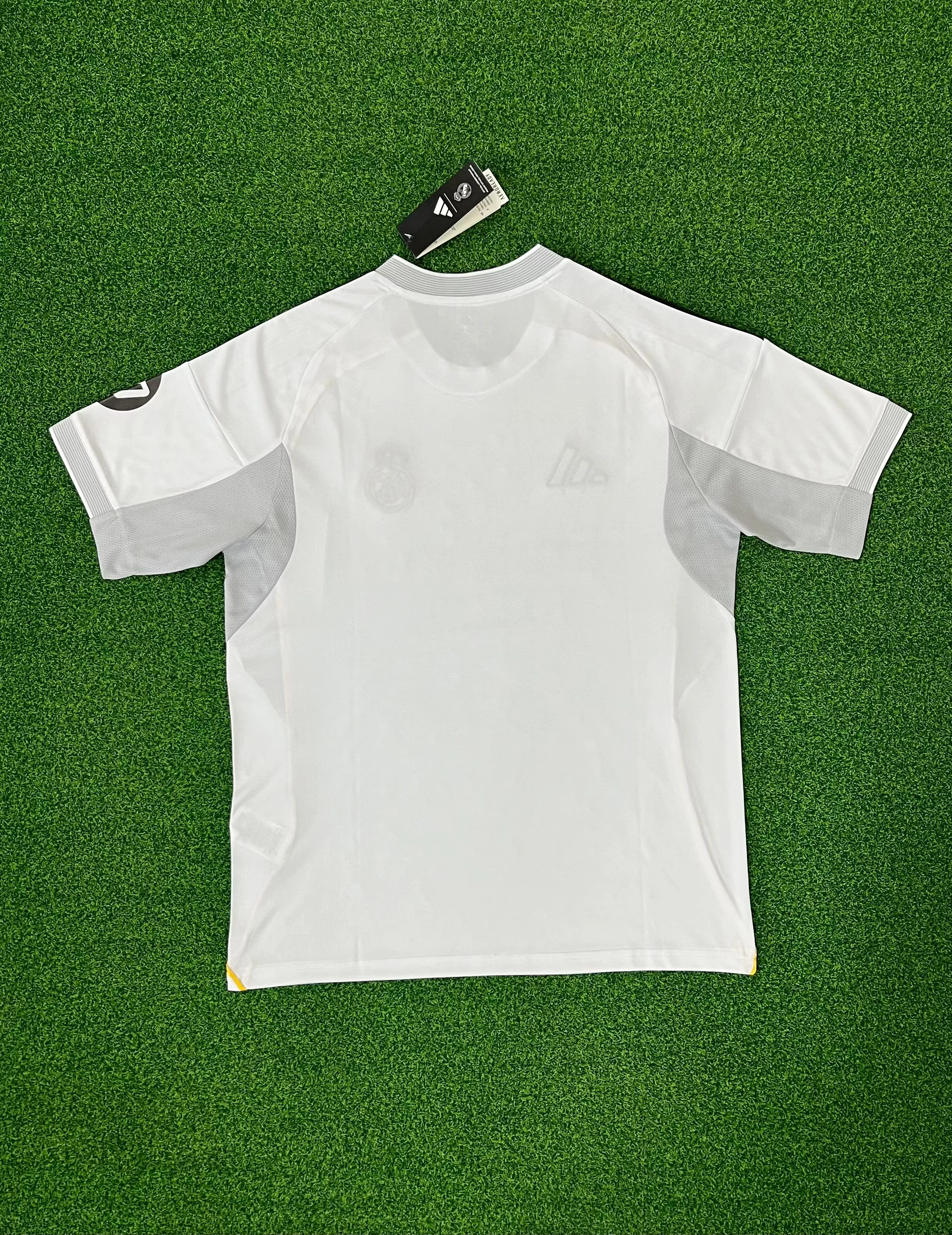 2025-26 Real Madrid Home Jersey view 2
