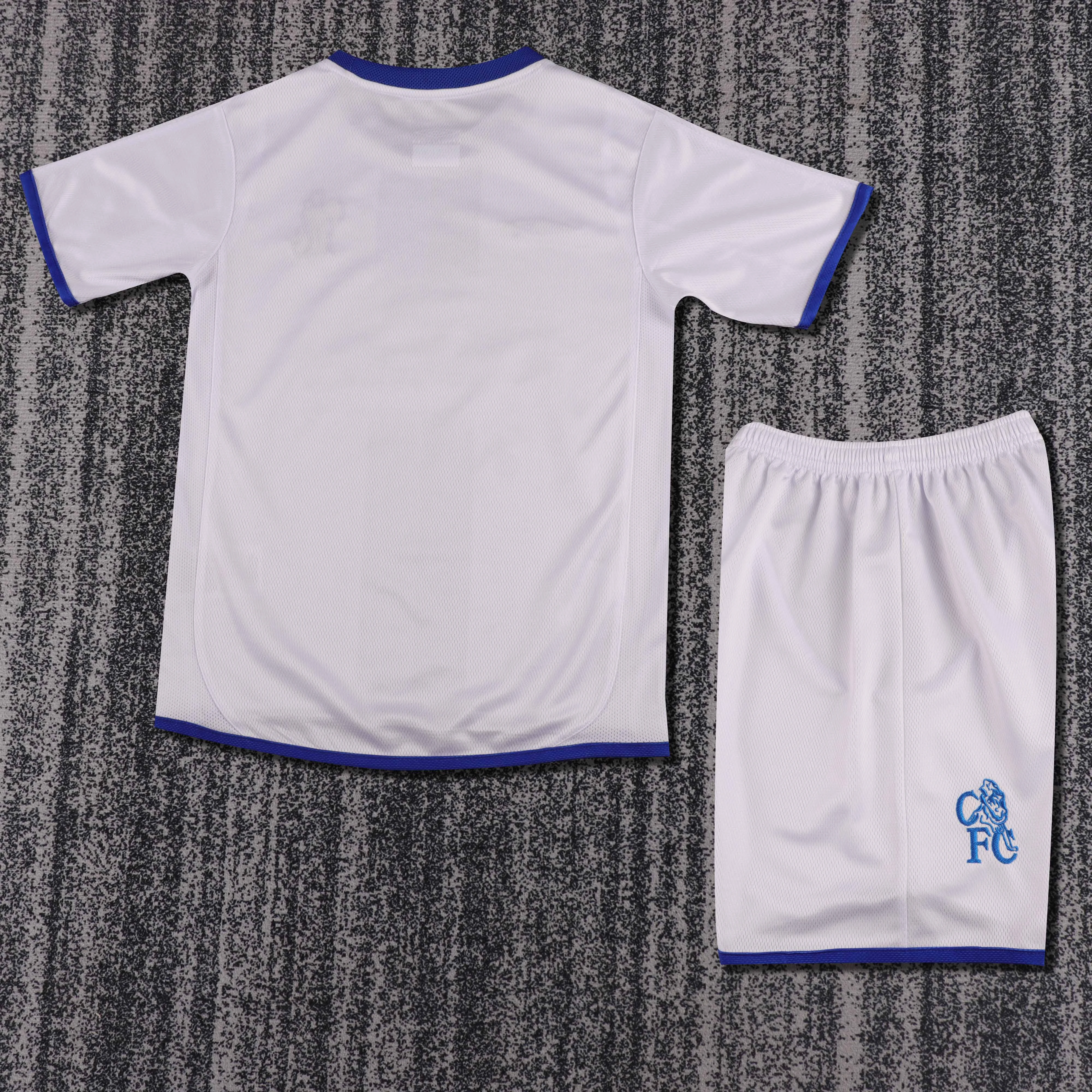 2003-05 Chelsea Away Retro Shirt - Kids Sizes view 2