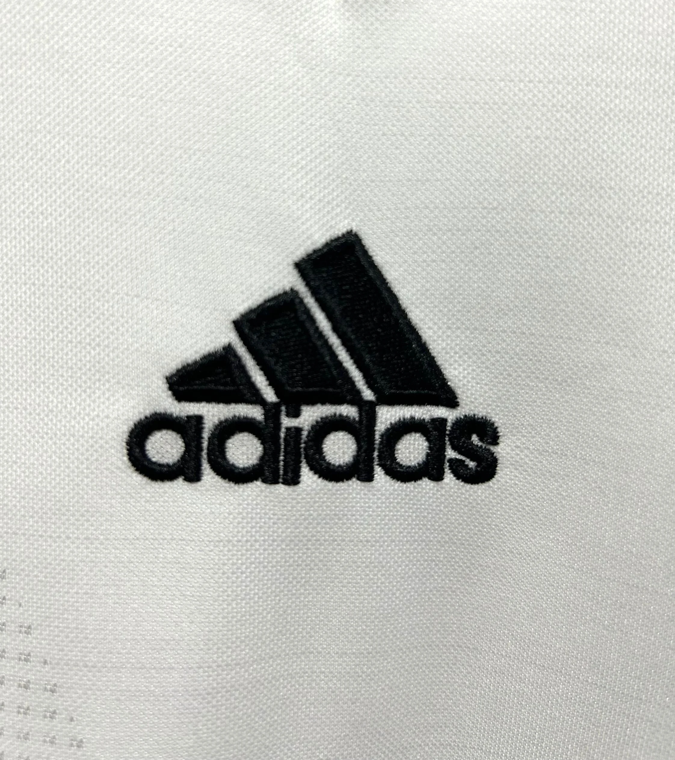 2008-09 Real Madrid Home Retro Jersey view 6