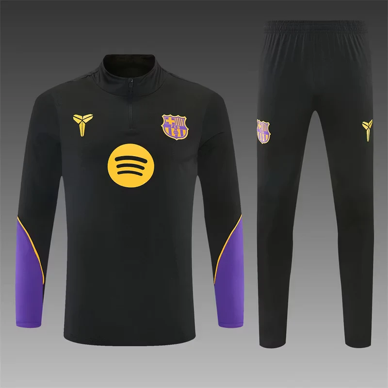2026-27 Barcelona Black Half-Zip Training Jersey view 16