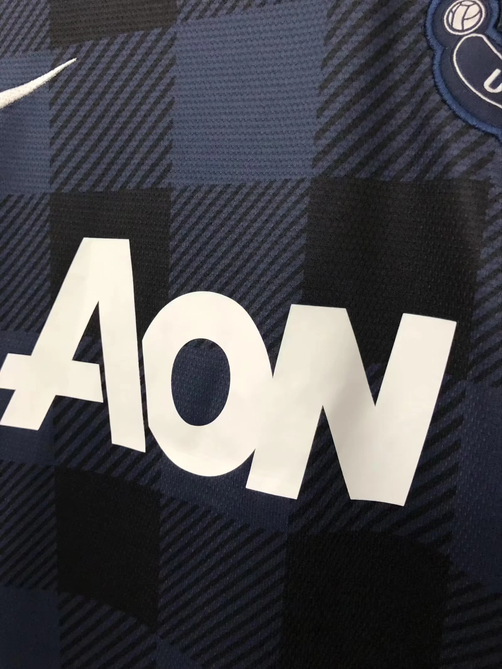 2013-14 Manchester United away black retro jersey view 7