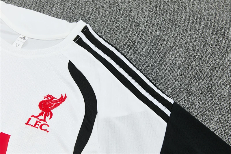 2026-27 Liverpool White Short-Sleeve Training Jersey view 8